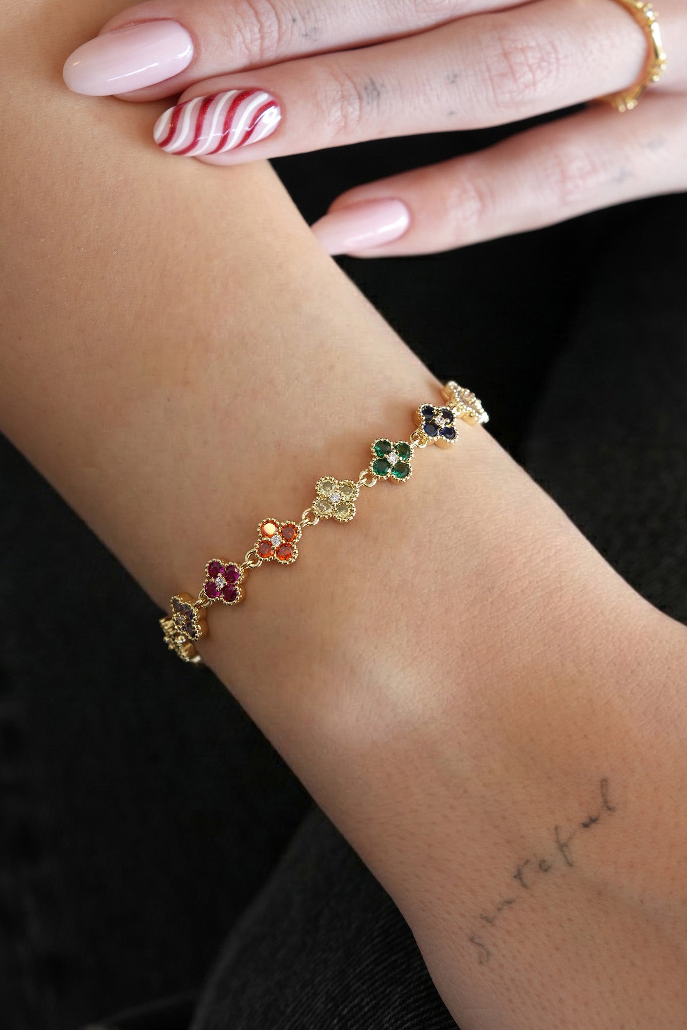 Altın Kaplama Renkli Taşlı Yonca Bileklik