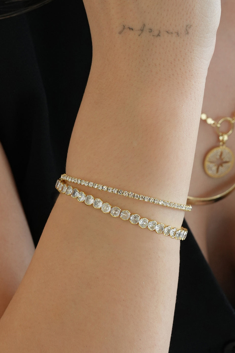 Altın Kaplama Glow Circle Bileklik