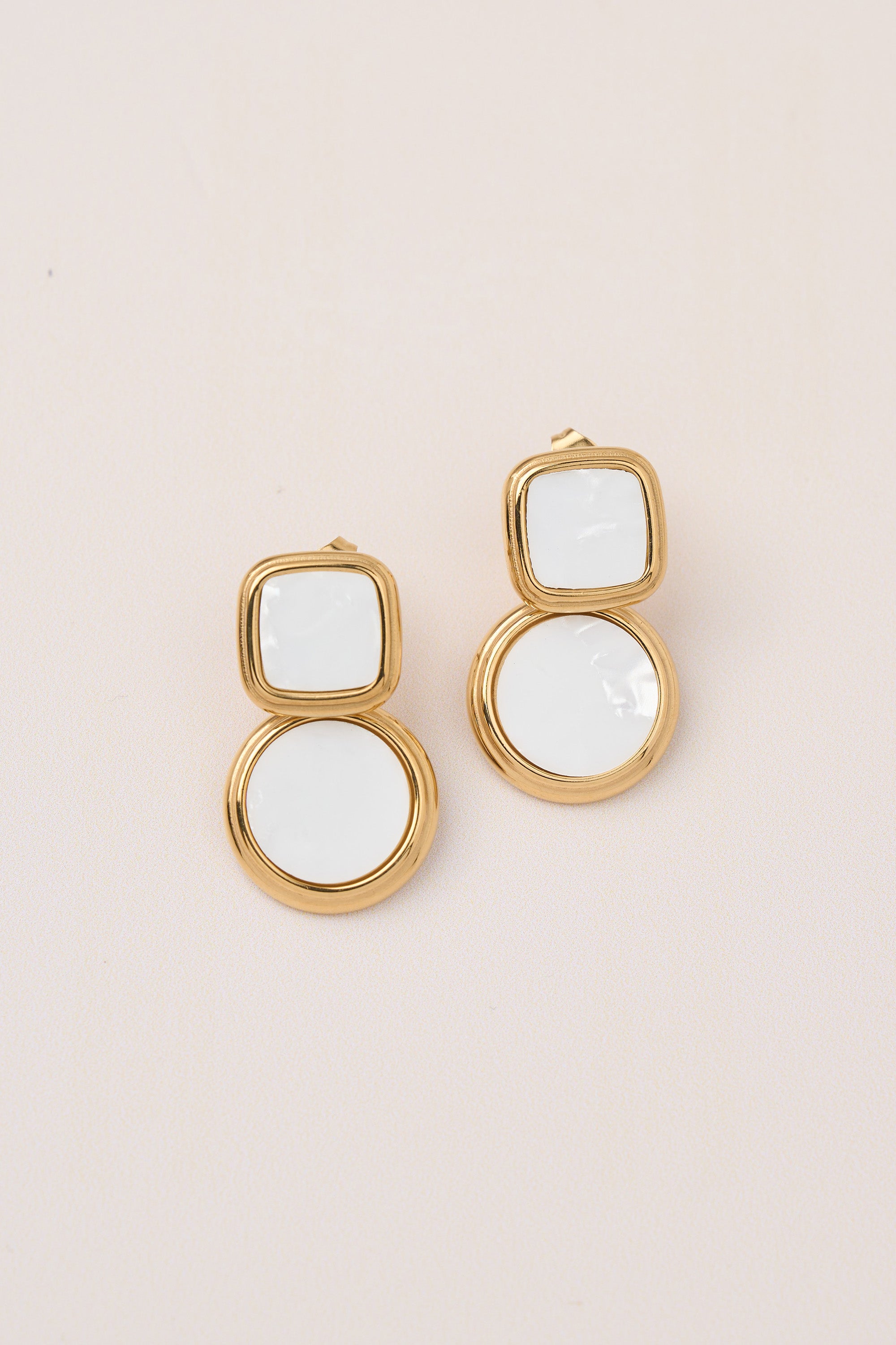 Steel Vintage Earrings White