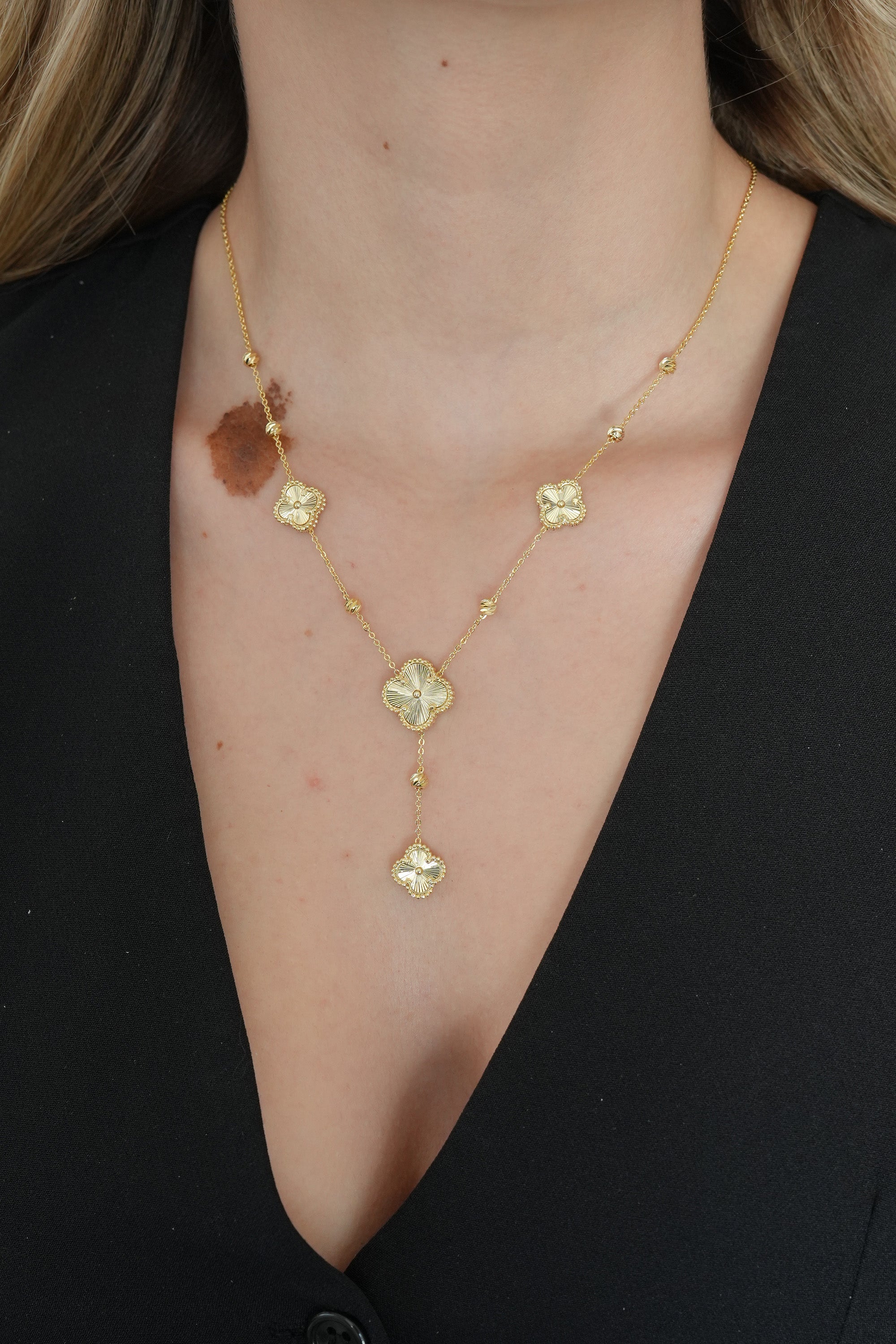 14K Altın Kaplama Yonca Kolye