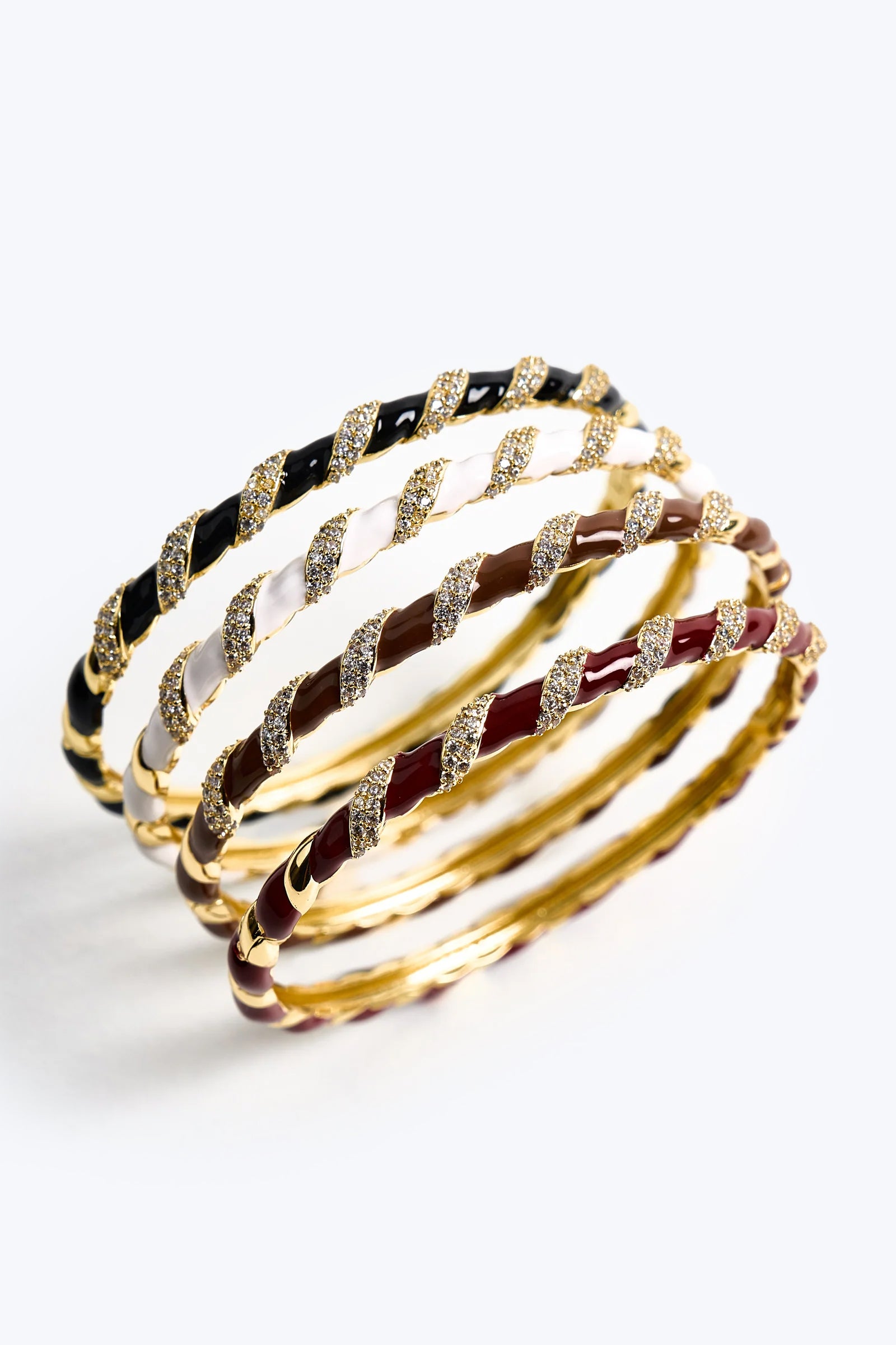 Özel Seri Twist Shine Bileklik