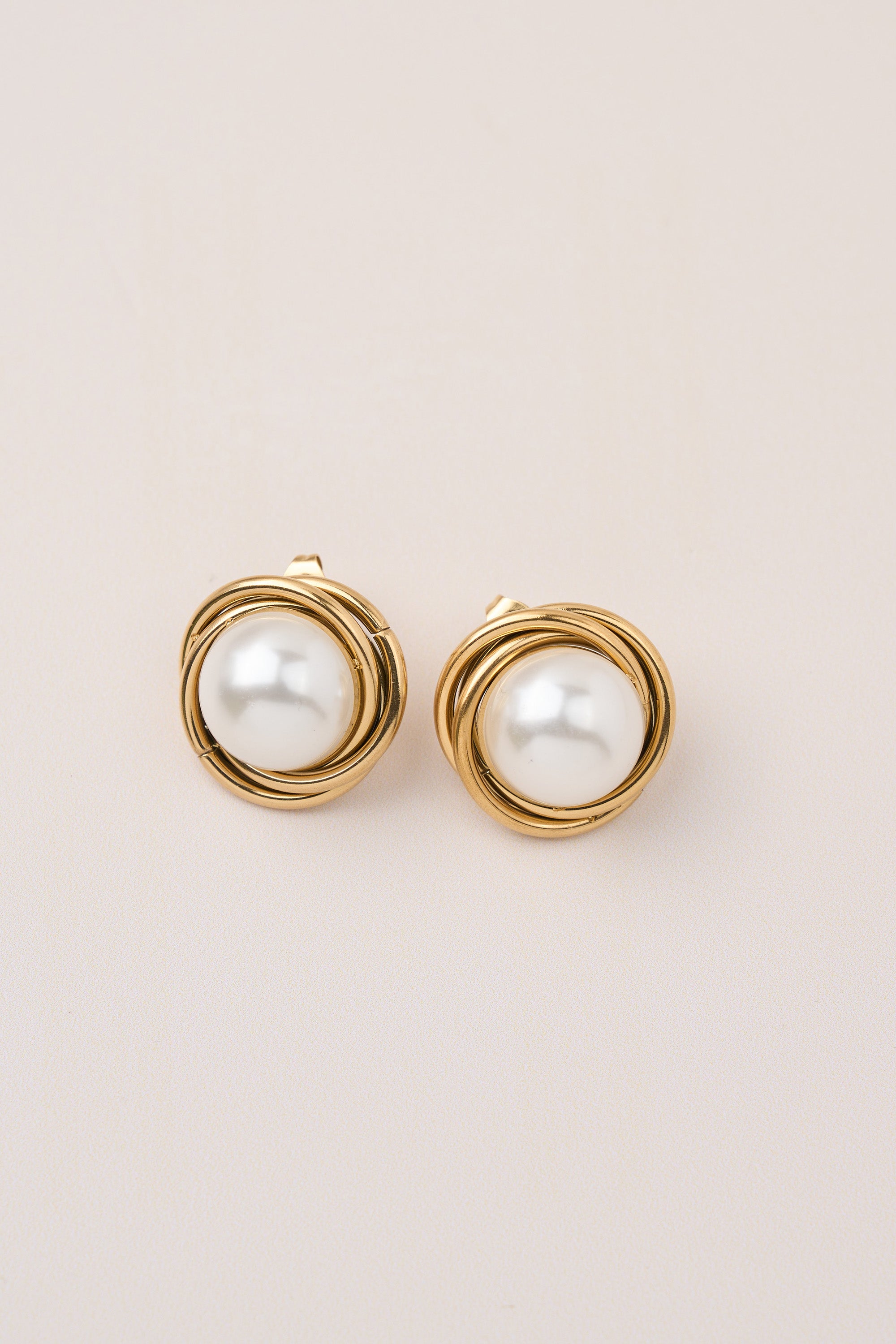 Steel Pearl Earring Gold