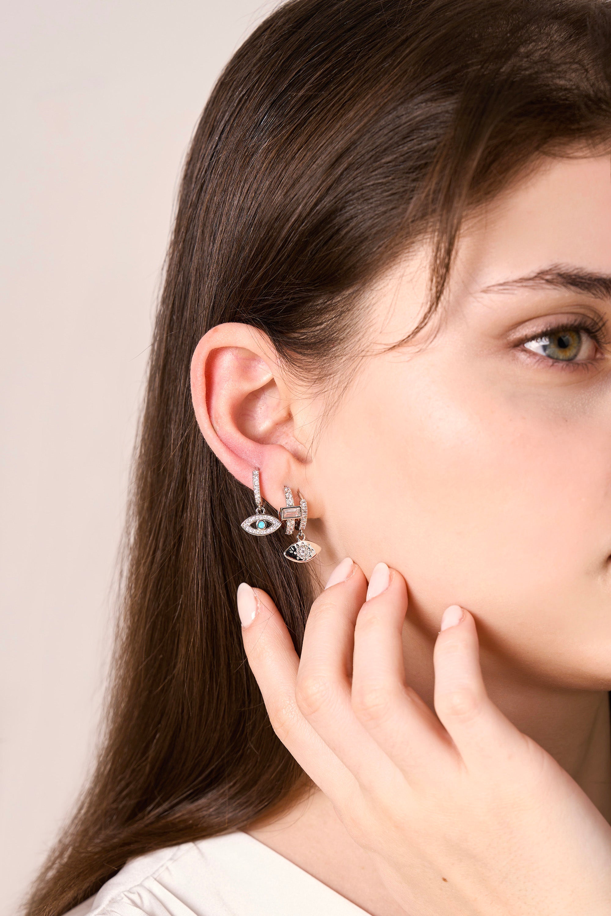 Triple Eyed Set Earrings