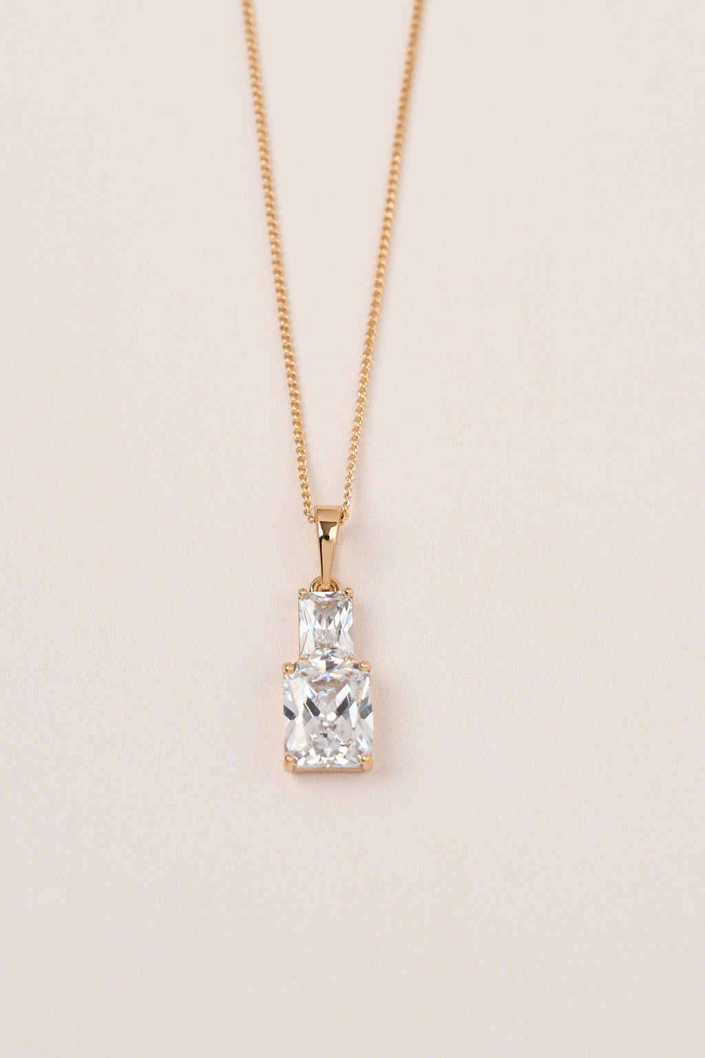 Xuping Baguette Model Necklace Gold