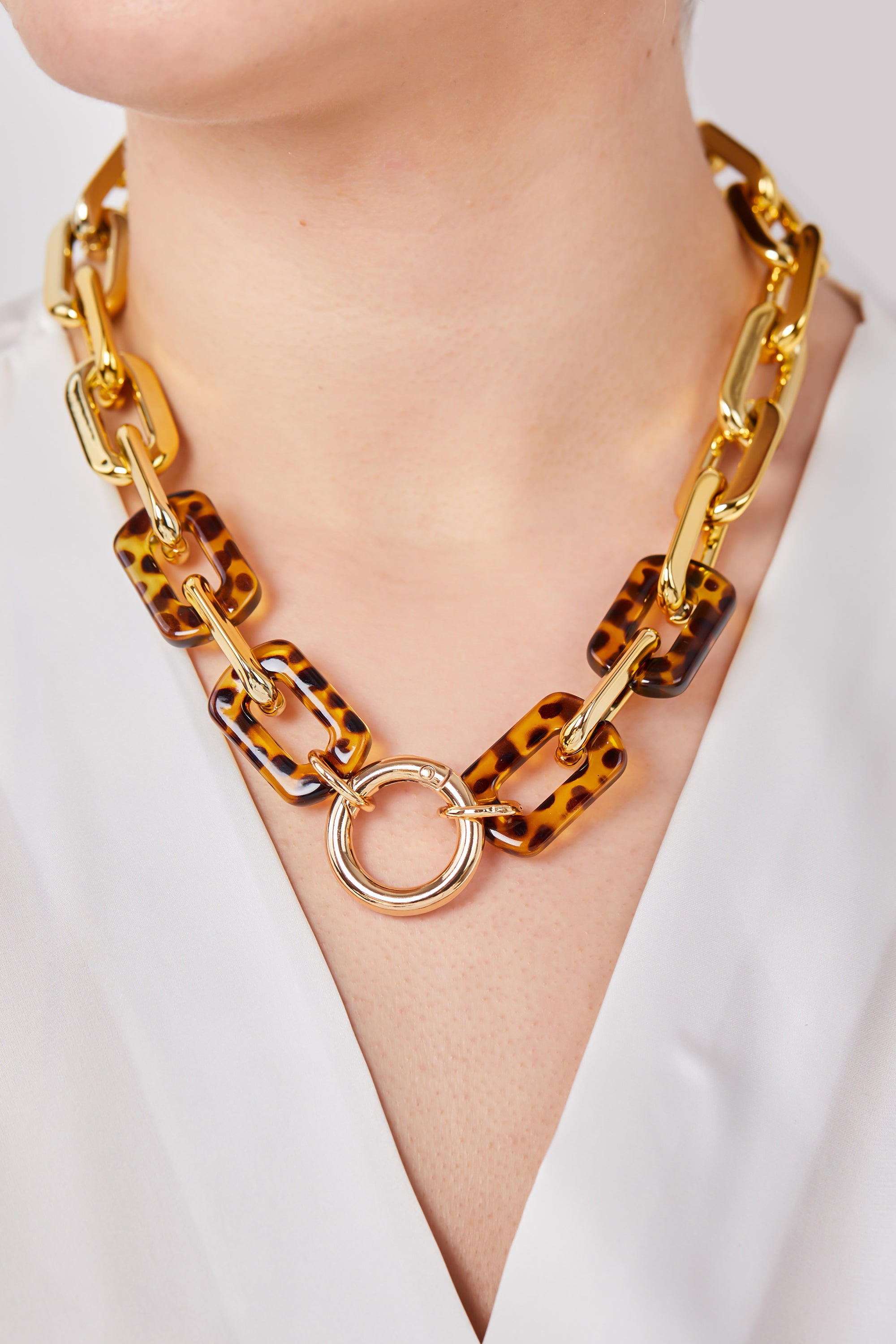 Leopard Detailed Margin Necklace