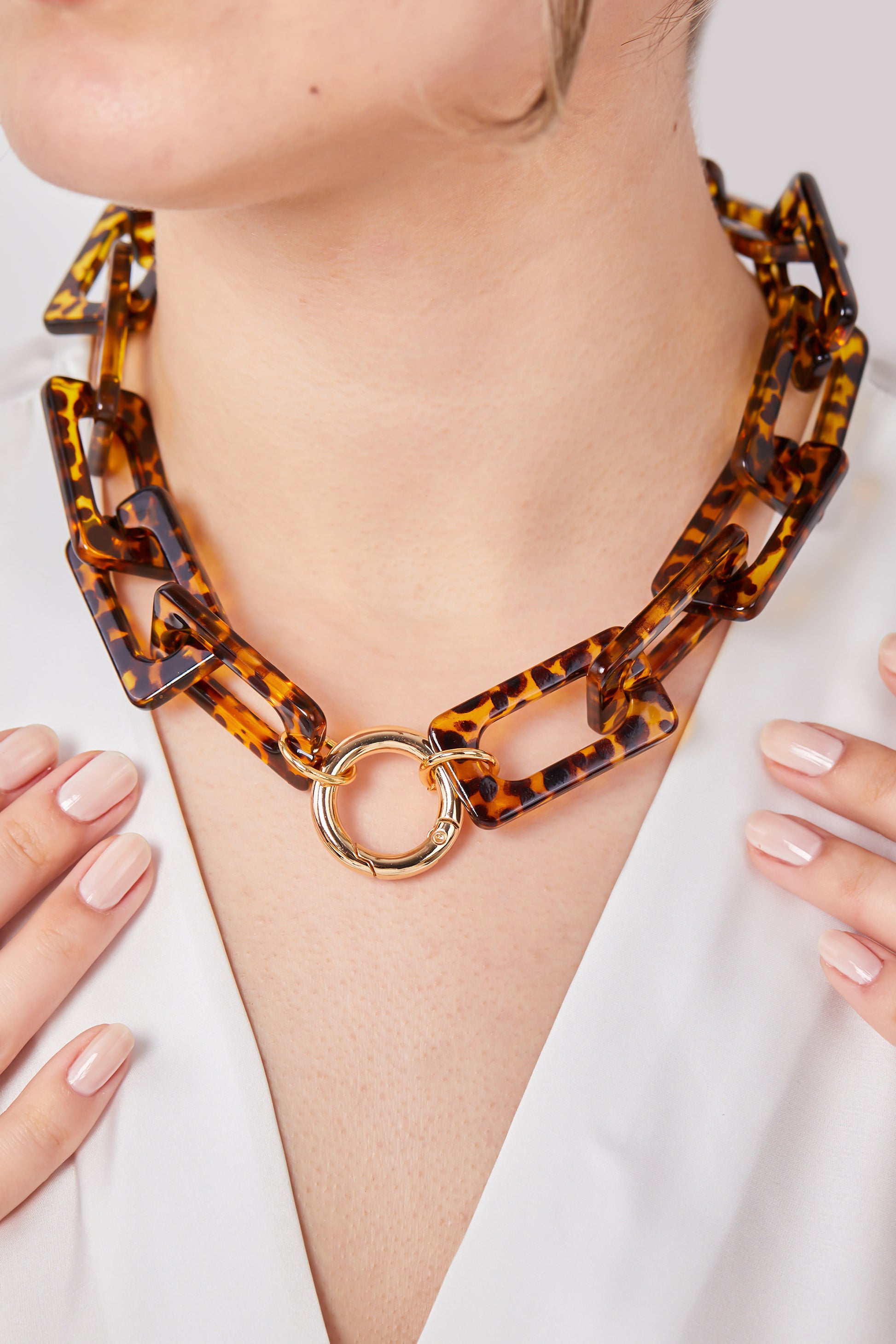 Leopard Detailed Margin Necklace