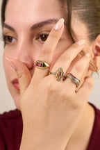 Rodyum Kaplama Pembe Taşlı Loi Yüzük