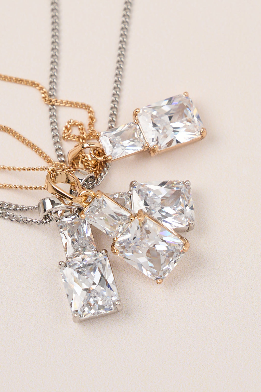 Xuping Baguette Model Necklace Gold