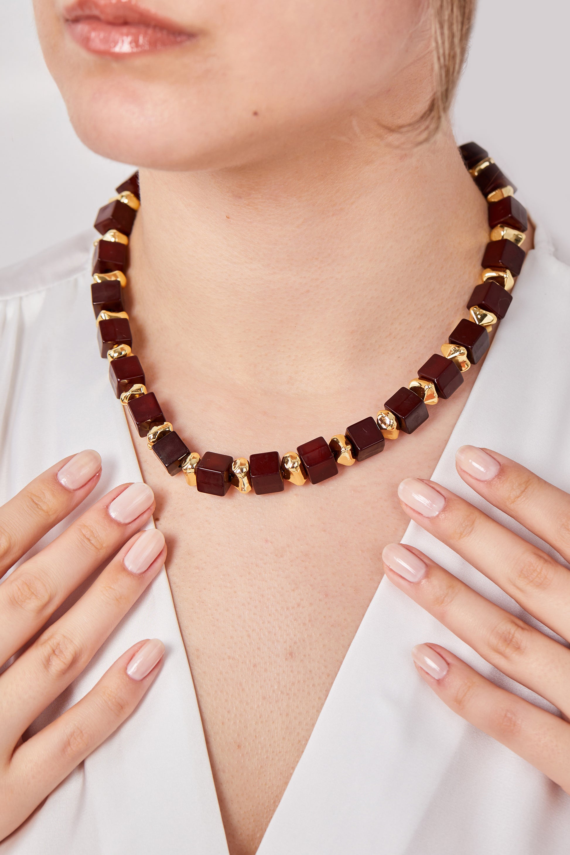 Square Beaded Necklace Brown