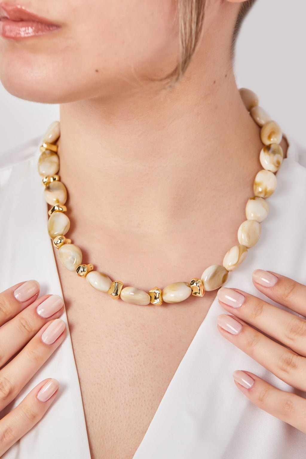 Bead Necklace Beige