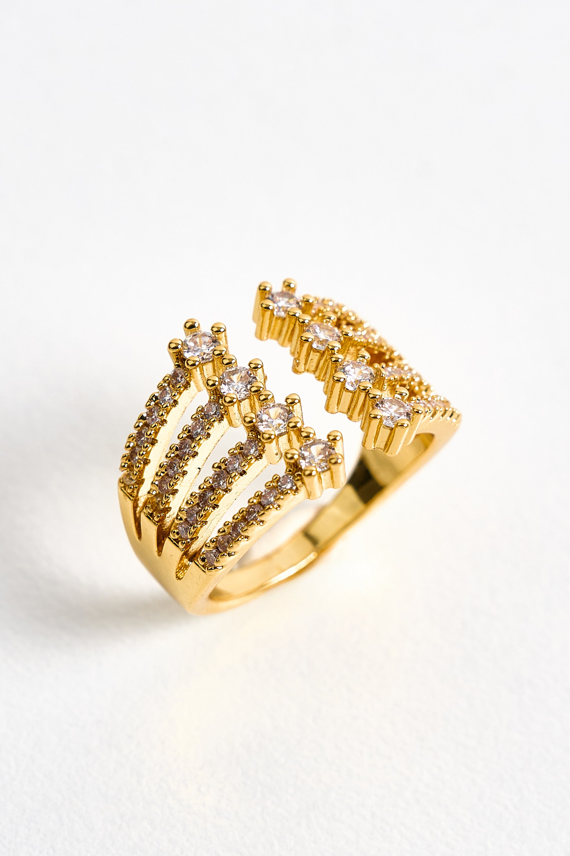 Yıldız Taşlı Yüzük