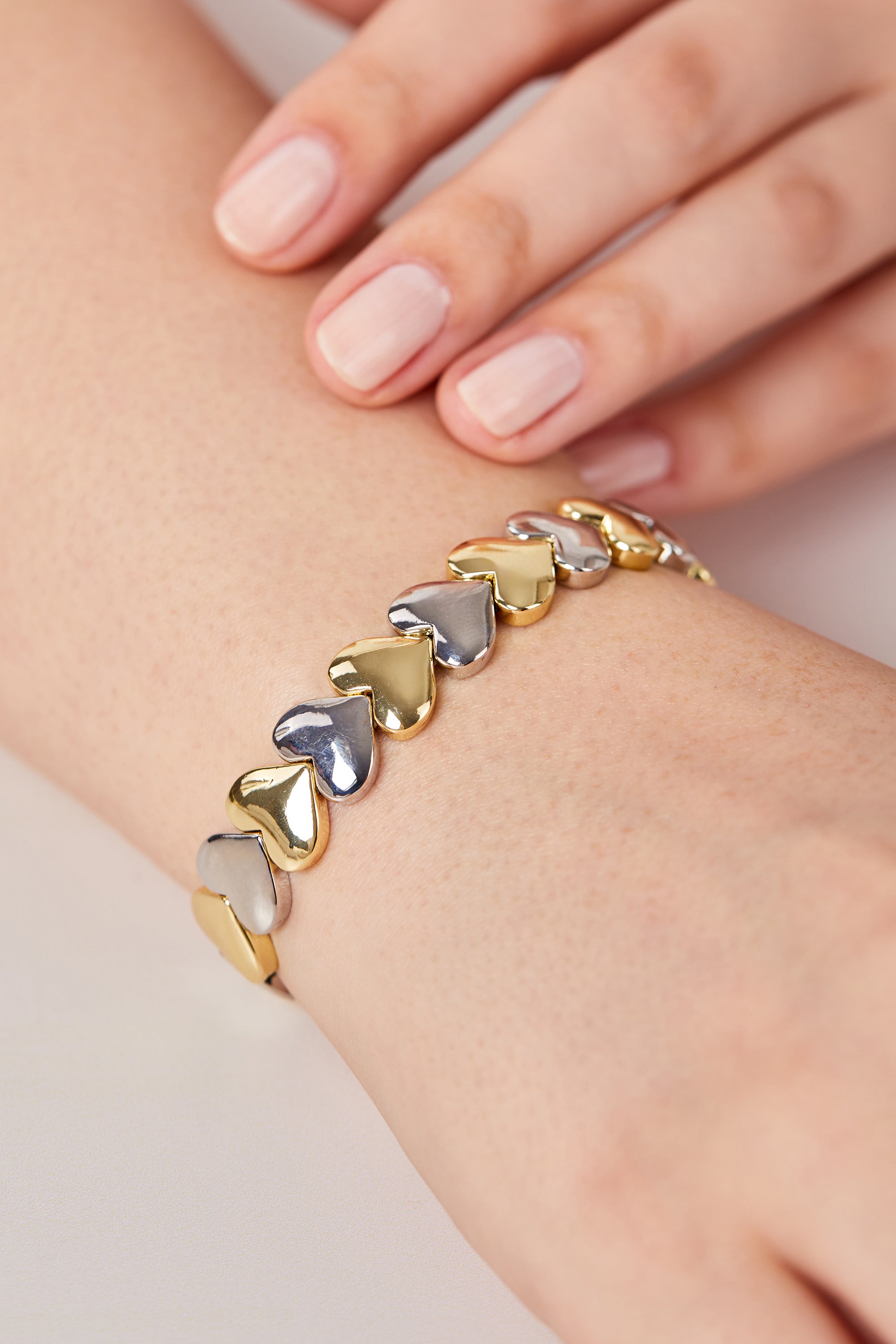 14K Gold Plated Detailed Porcelain Plated Bracelet