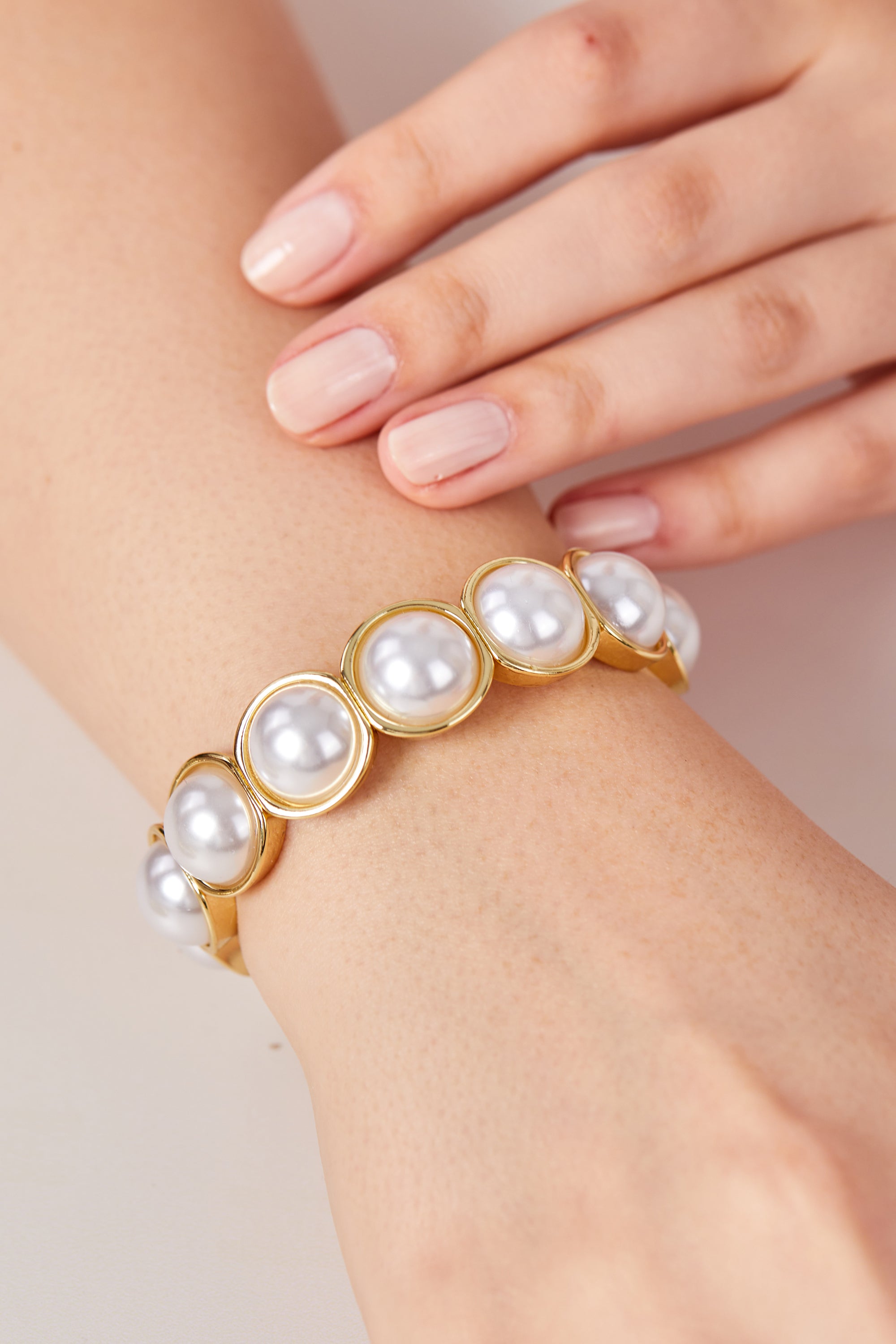 14K Gold Plated Detailed Porcelain Plated Bracelet