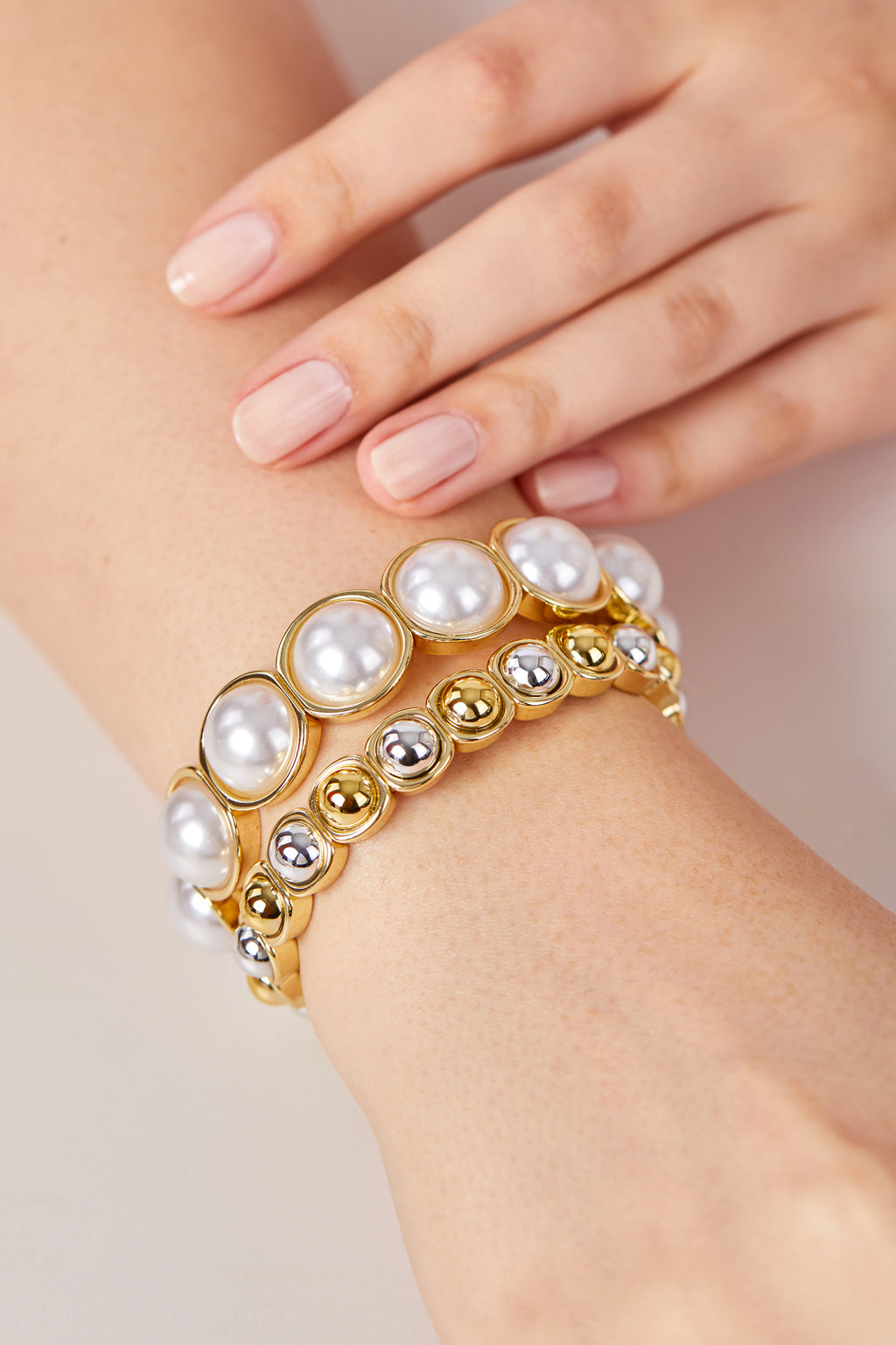 14K Gold Plated Detailed Porcelain Plated Bracelet
