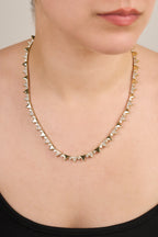 VIP Üçgen Taşlı Kolye