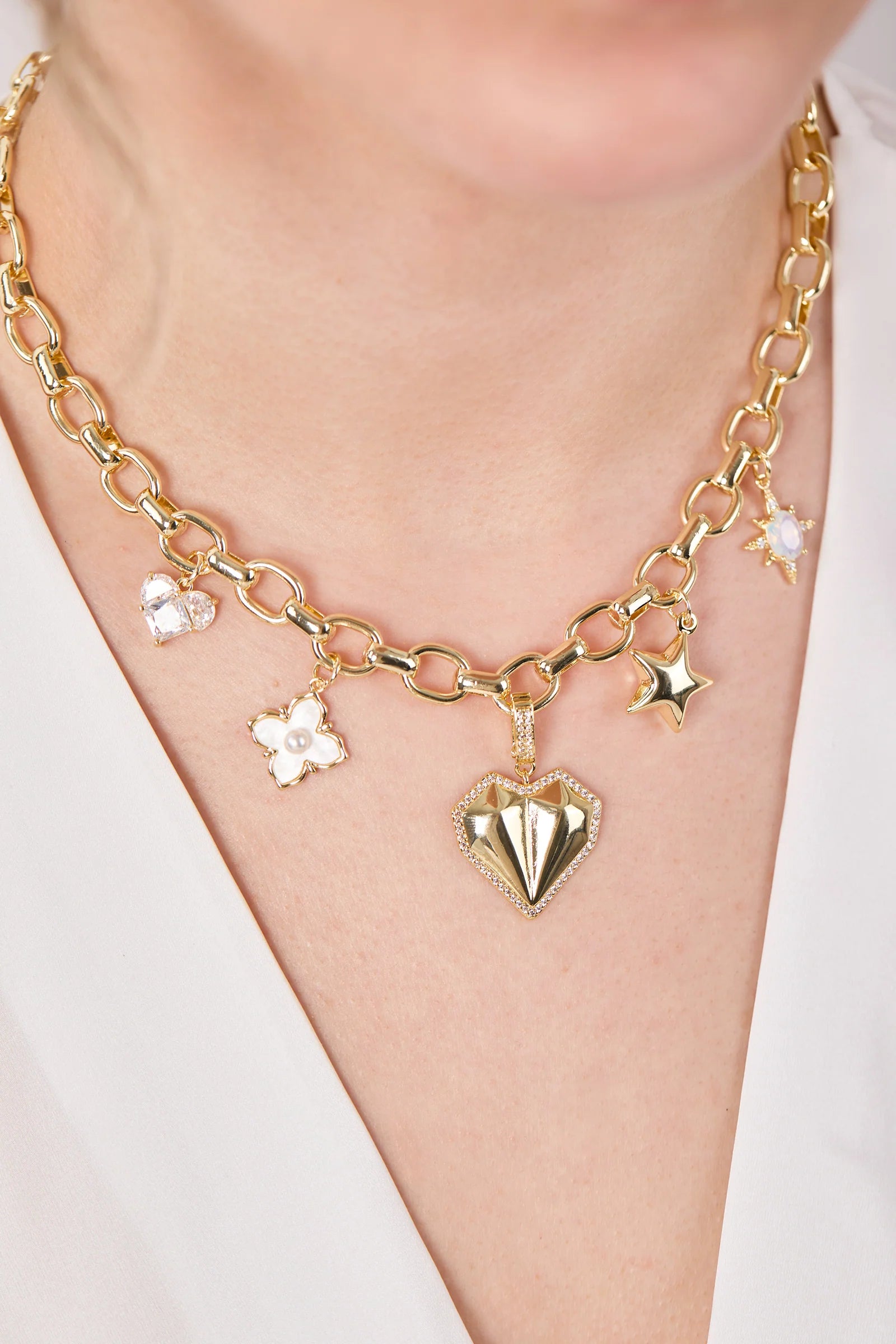 Özel Seri 14K Altın Kaplama Charmlı Hola Kolye