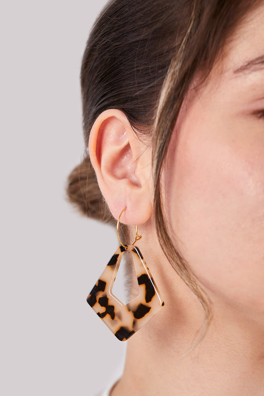 18K Altın Kaplama Leopar Küpe