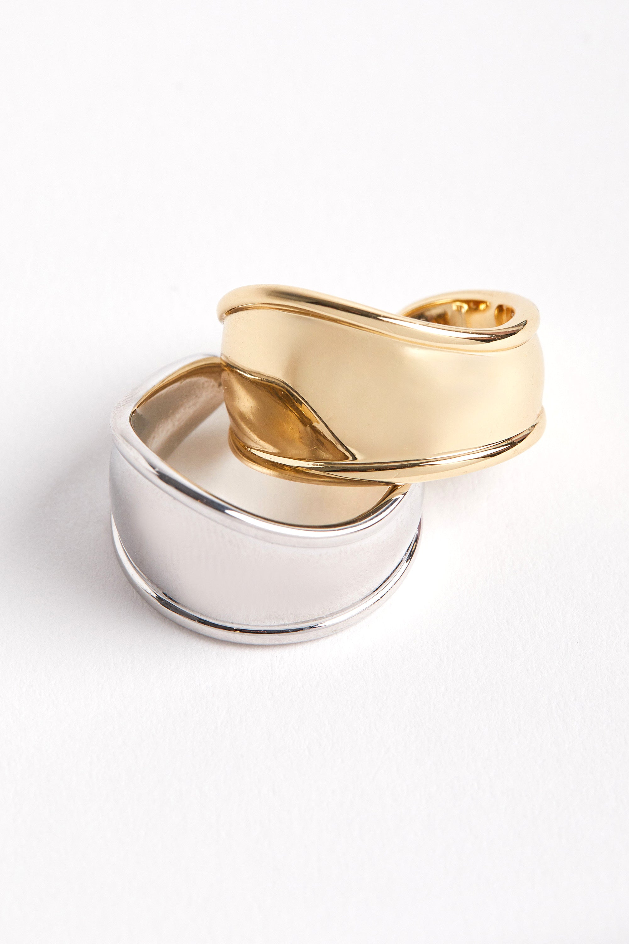 Rhodium Plated Aura Ring Gold