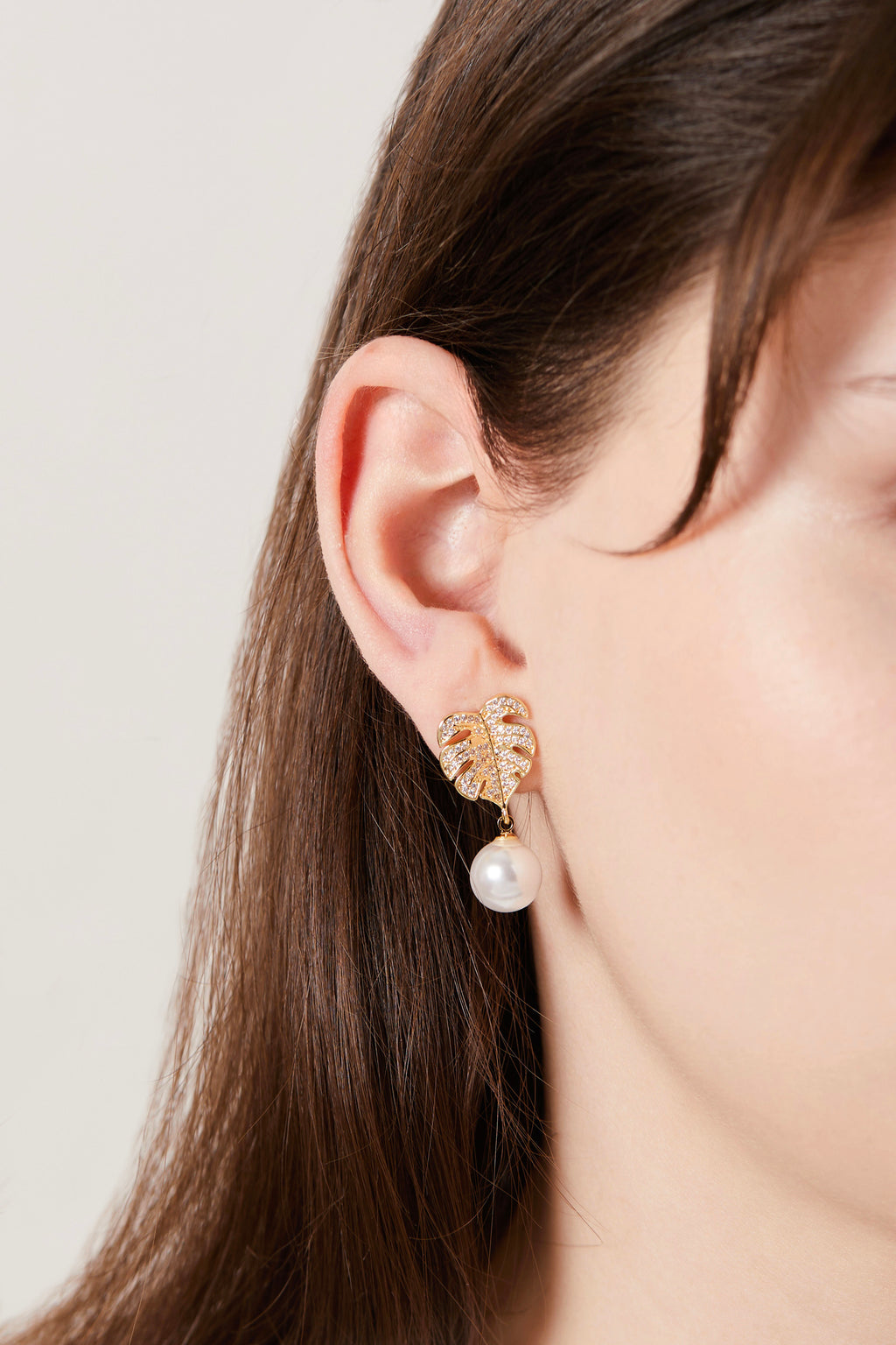 Leaf Pearl Earrings