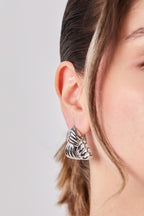 Modern Üçgen Küpe