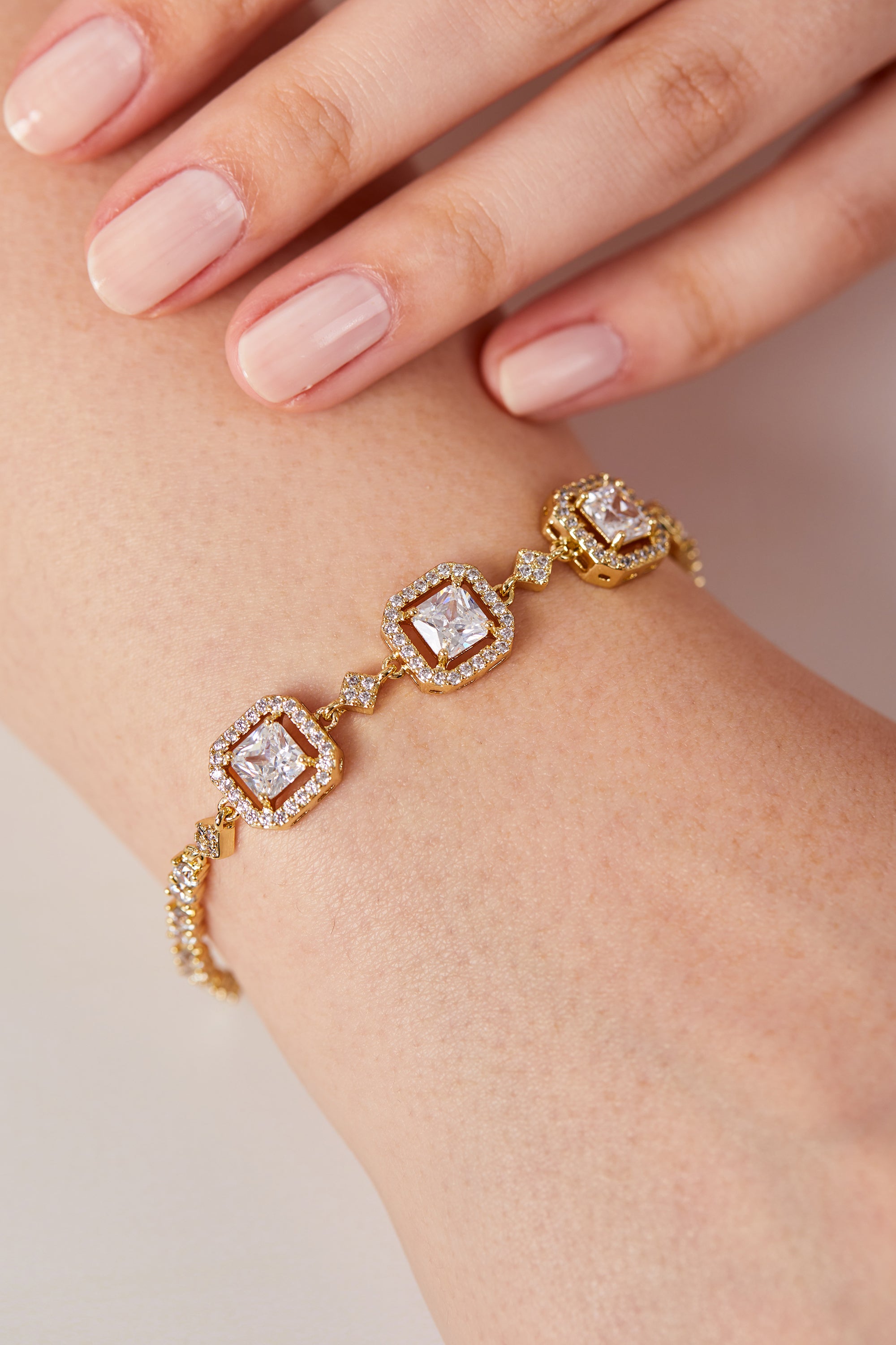 Xuping Zircon Stone Baguette Bracelet