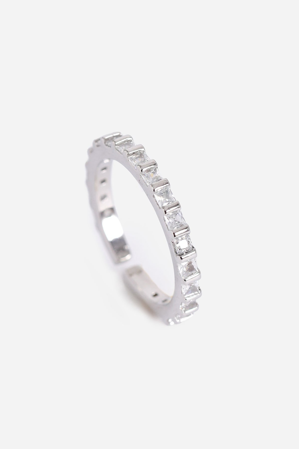 Zarif Zirkon Taşlı Yüzük