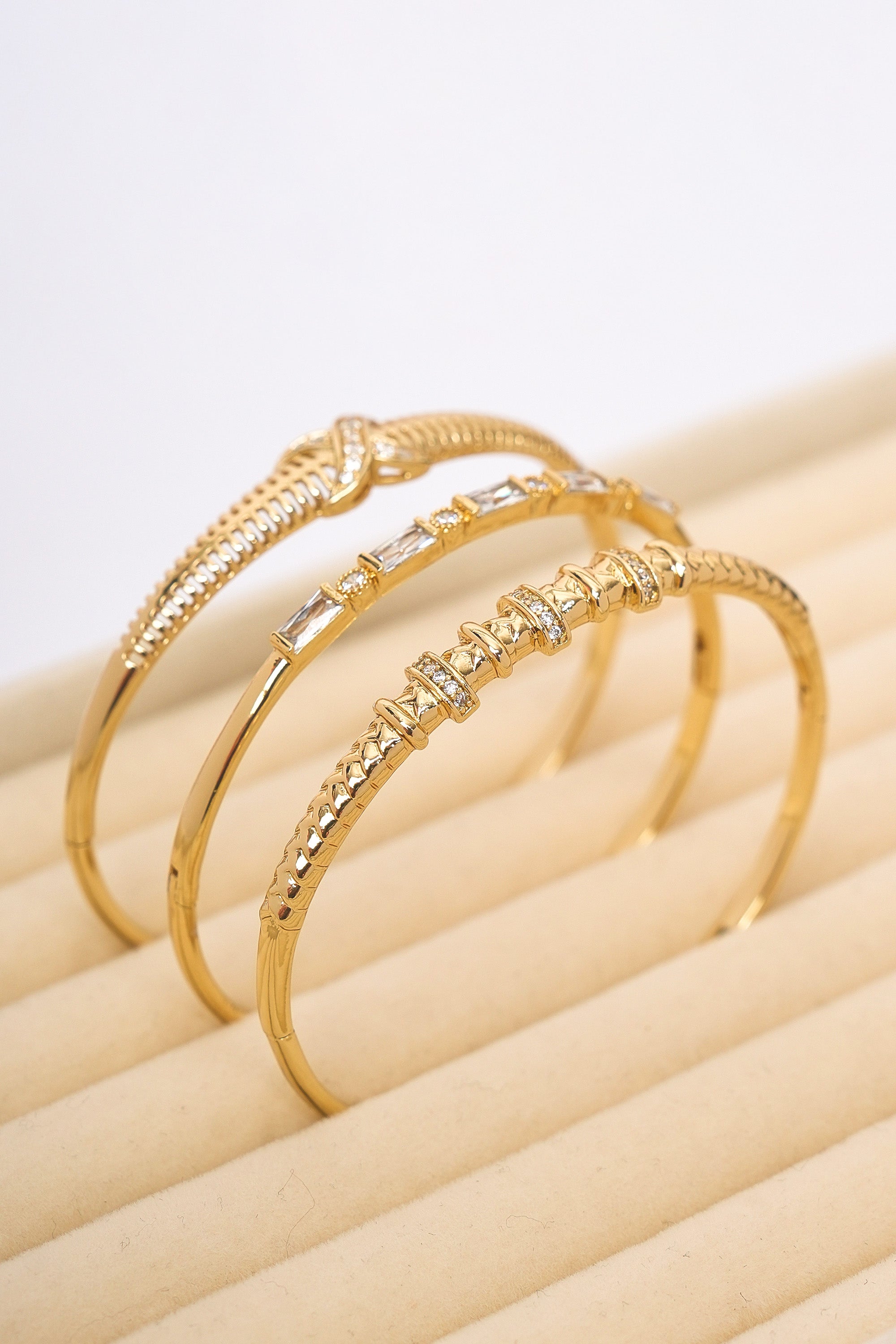 Xuping Élise Kelepçe