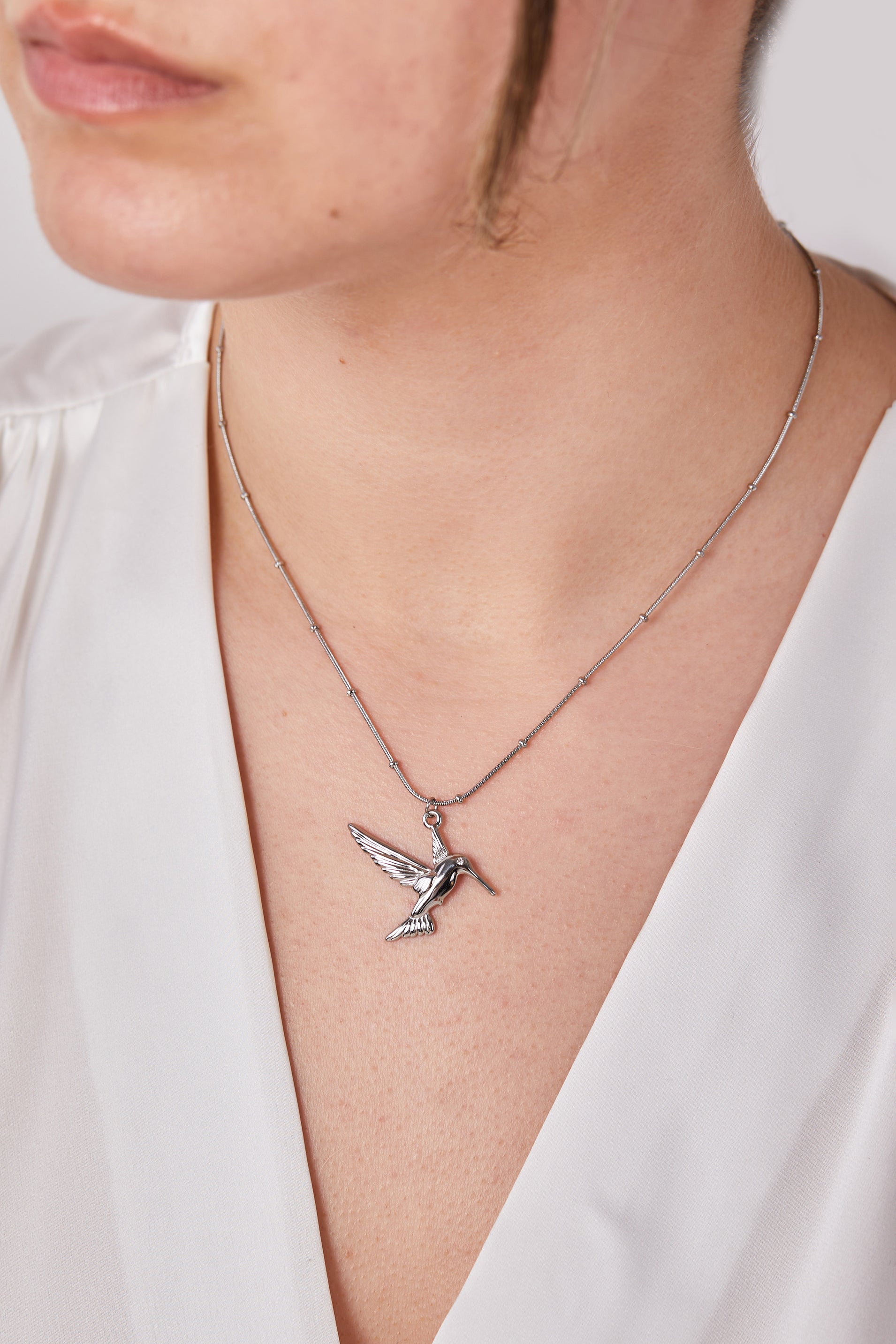 Çelik Kuş Model Kolye Silver