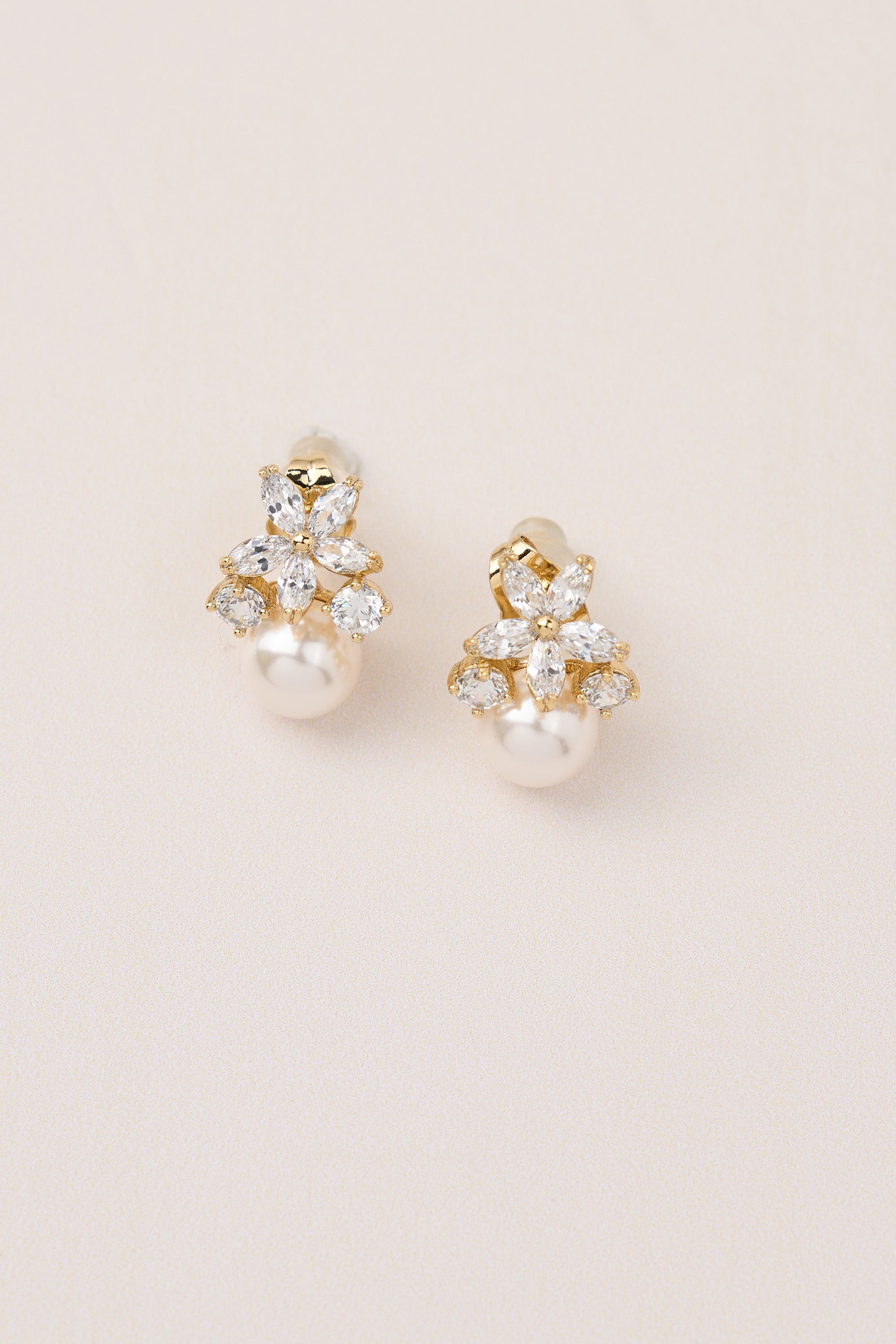 Xuping Pearl and Flower Elegant Earrings