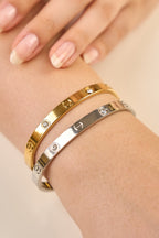 Taşlı Carti Kelepçe