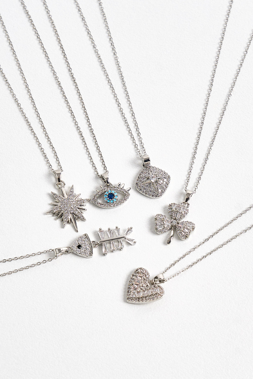 Çelik Zirkon Taşlı Kutup Yıldızı Kolye