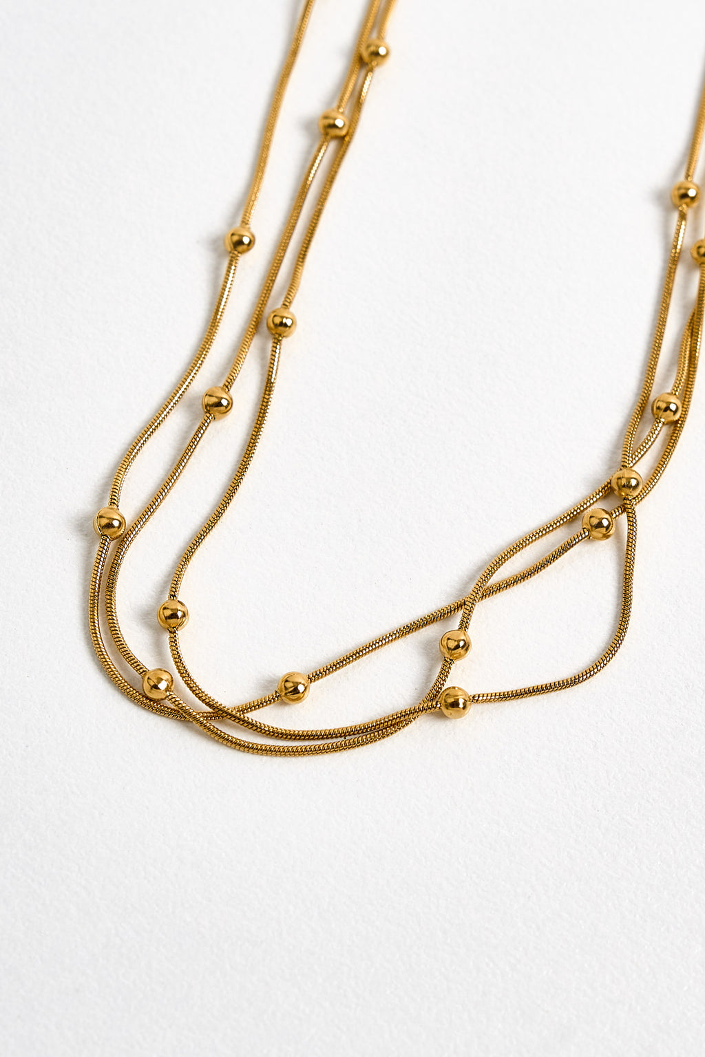 Çelik Üçlü Kolye