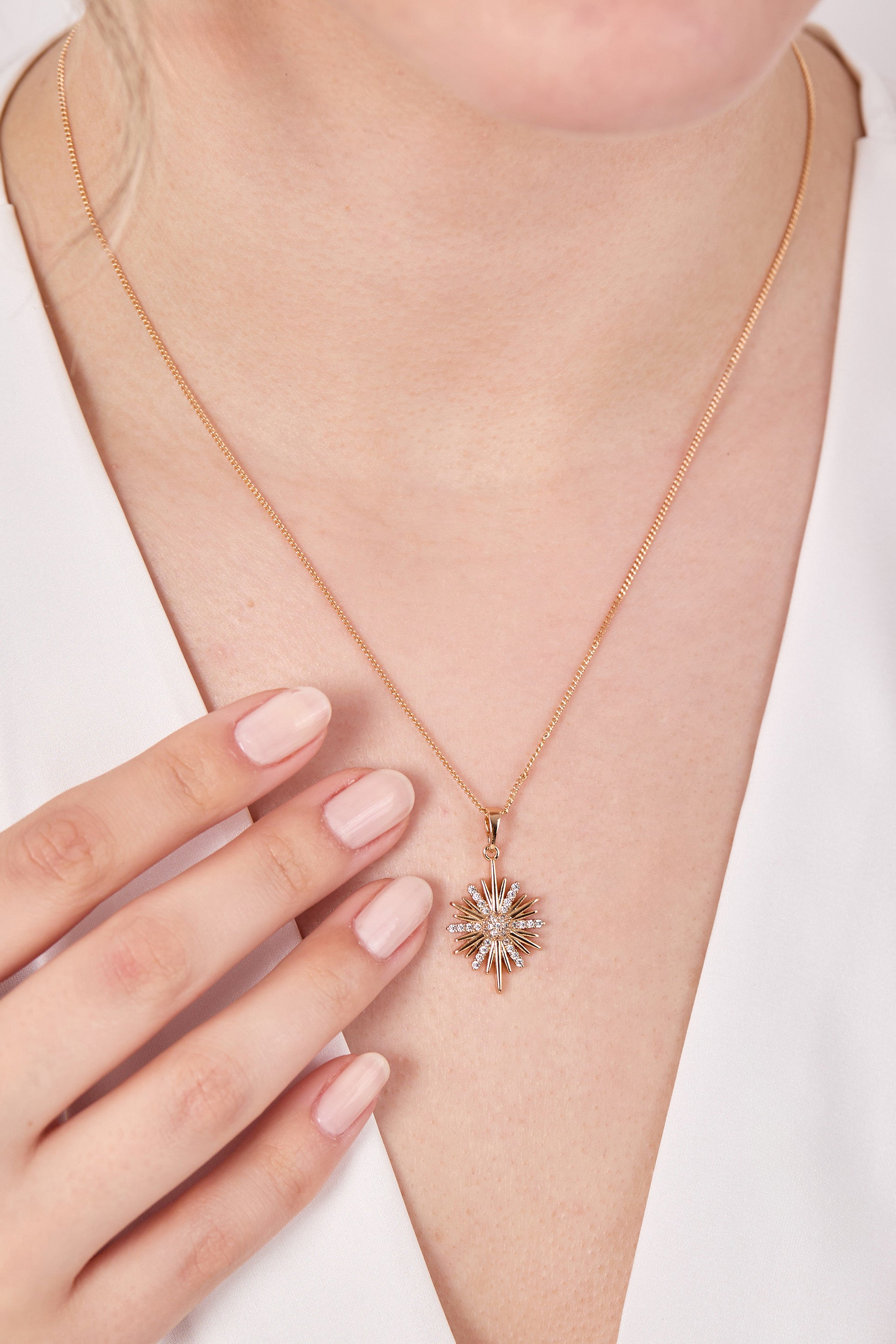 Xuping Zircon Stone North Star Necklace