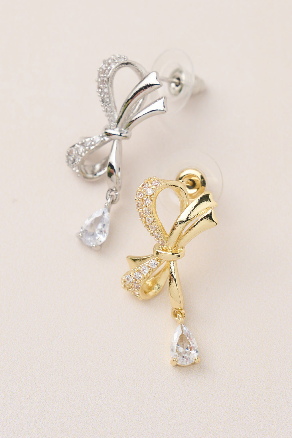 Ribbon Earring Gold