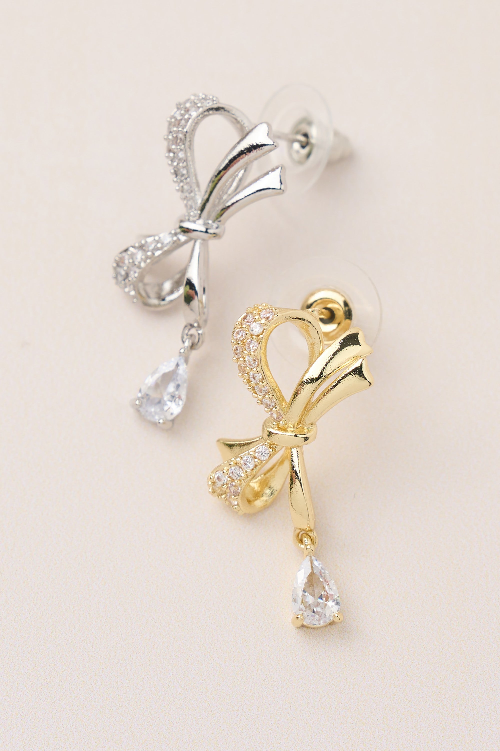 Ribbon Earring Gold