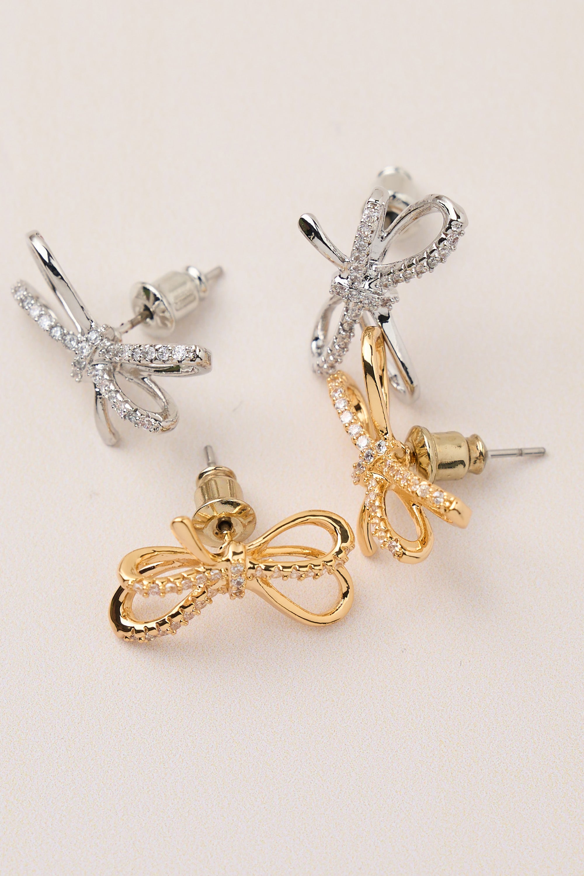 Zircon Stone Bow Earring Silver