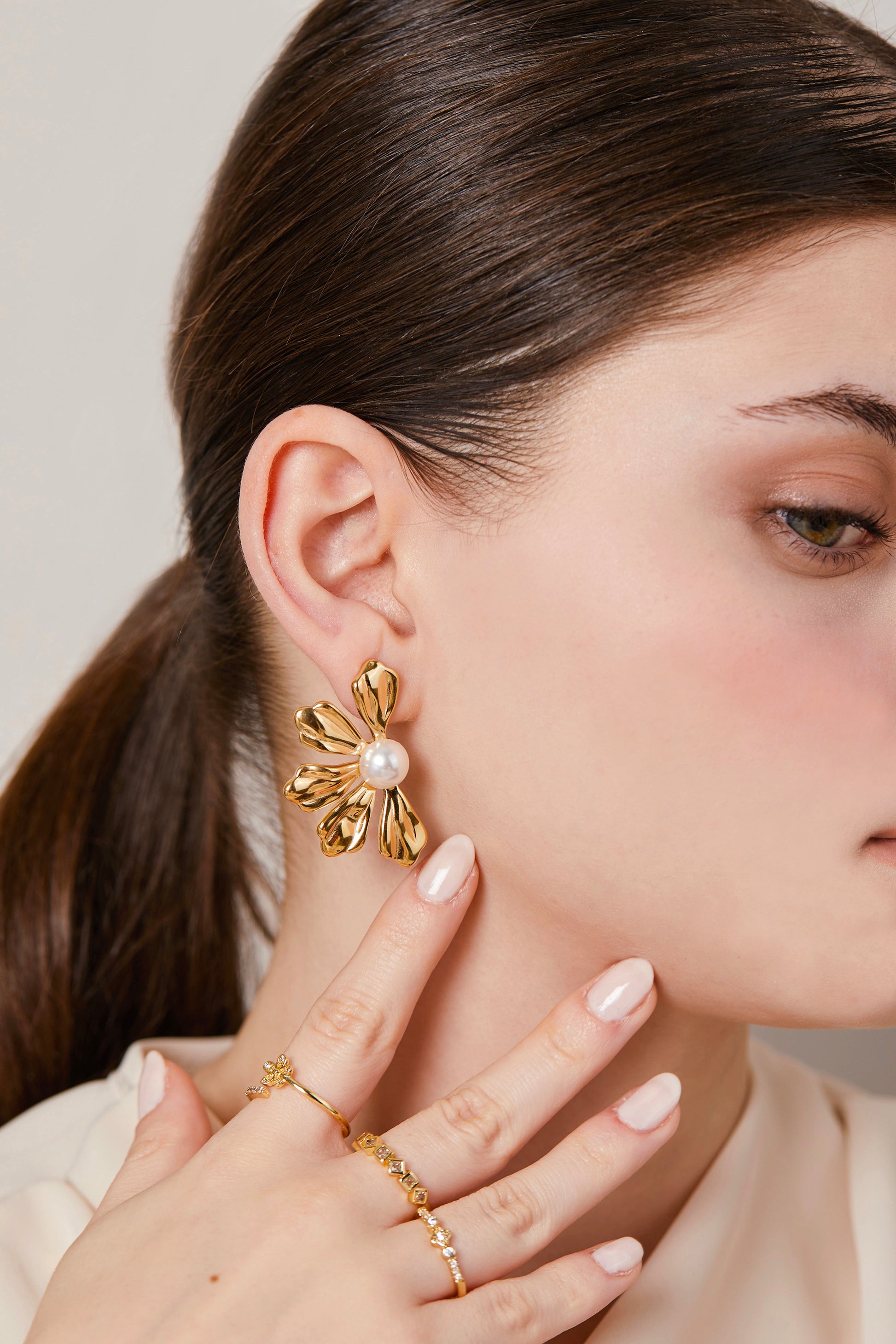 Steel Daisy Earring