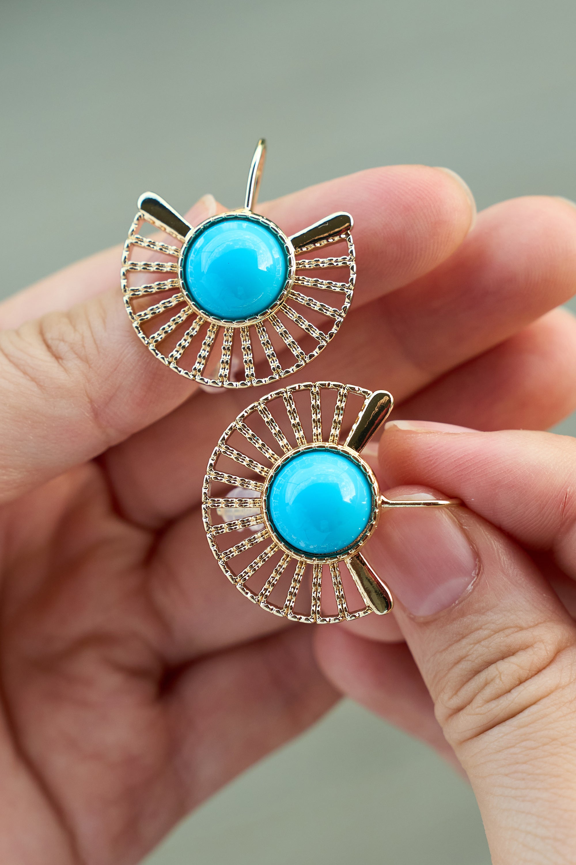 Altın Kaplama Blue Muse Küpe