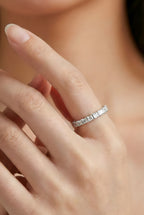 Zarif Zirkon Taşlı Yüzük