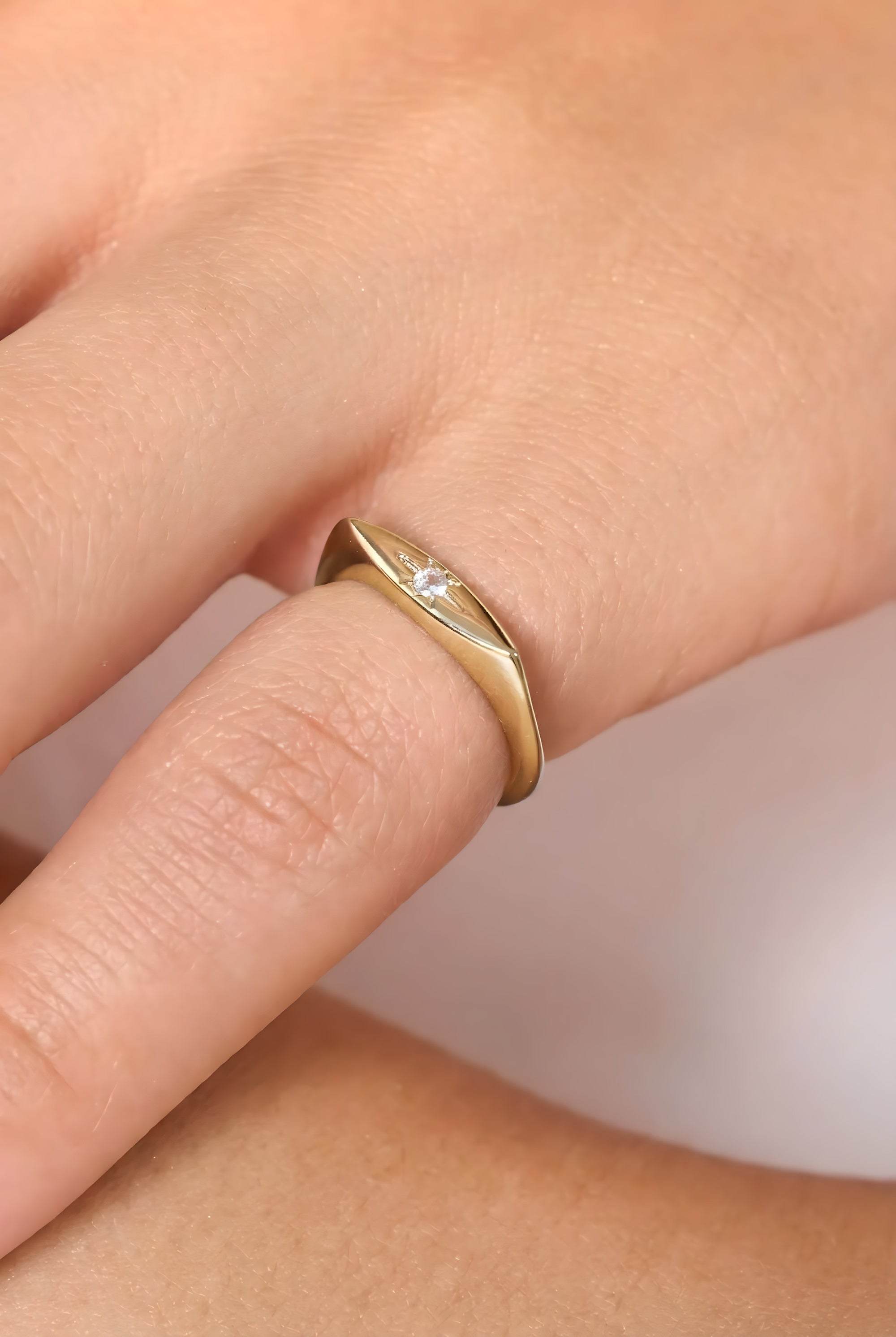 Venera Serçe Parmak Yüzük