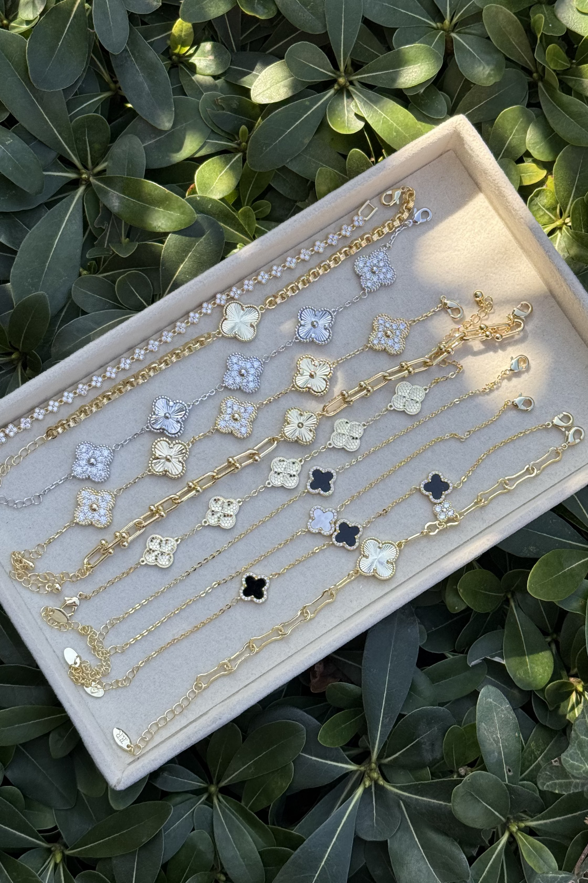 Altın Kaplama Vera Glow Bileklik