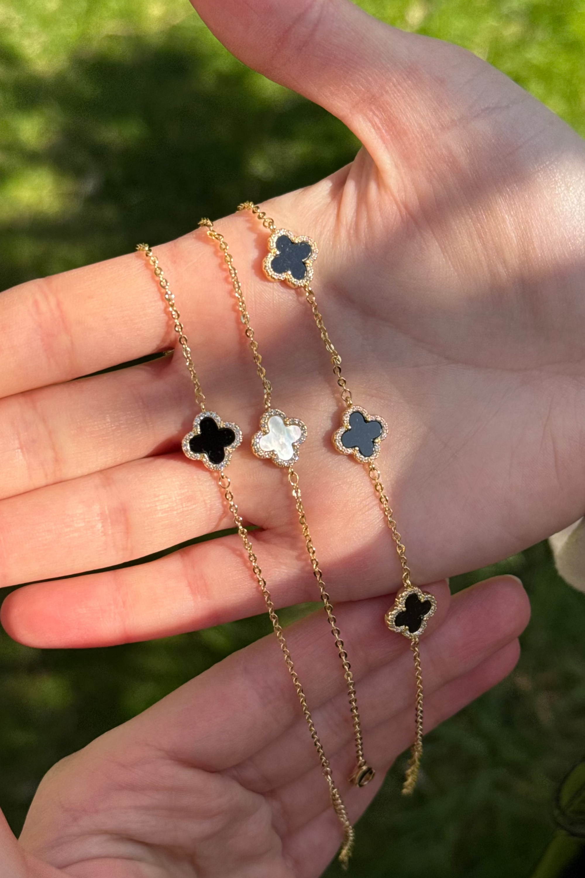 Altın Kaplama Siyah Şans Bileklik