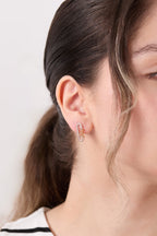 Xuping Taşlı Sarmal Küpe