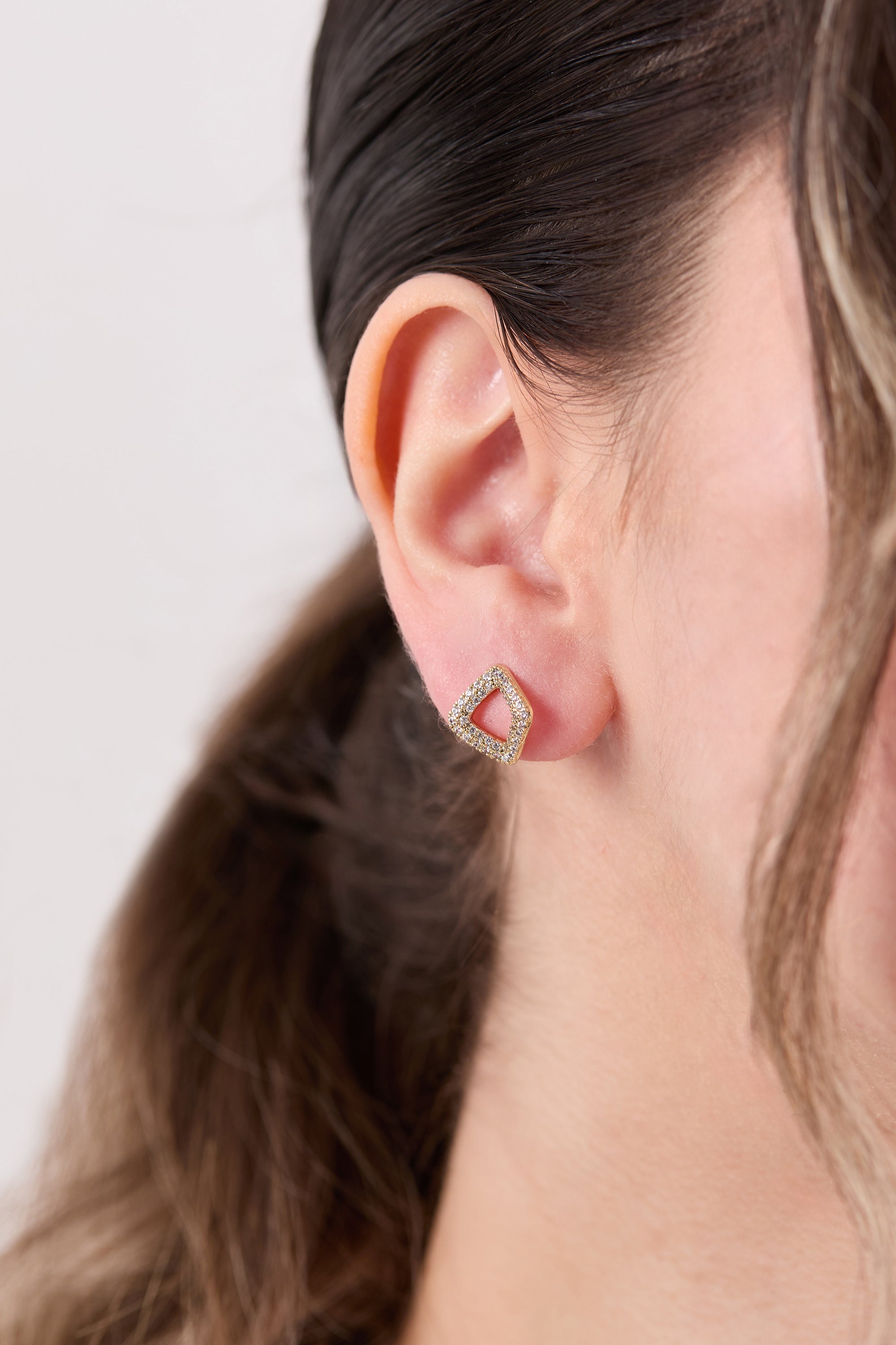 Xuping Diamond Stone Earrings