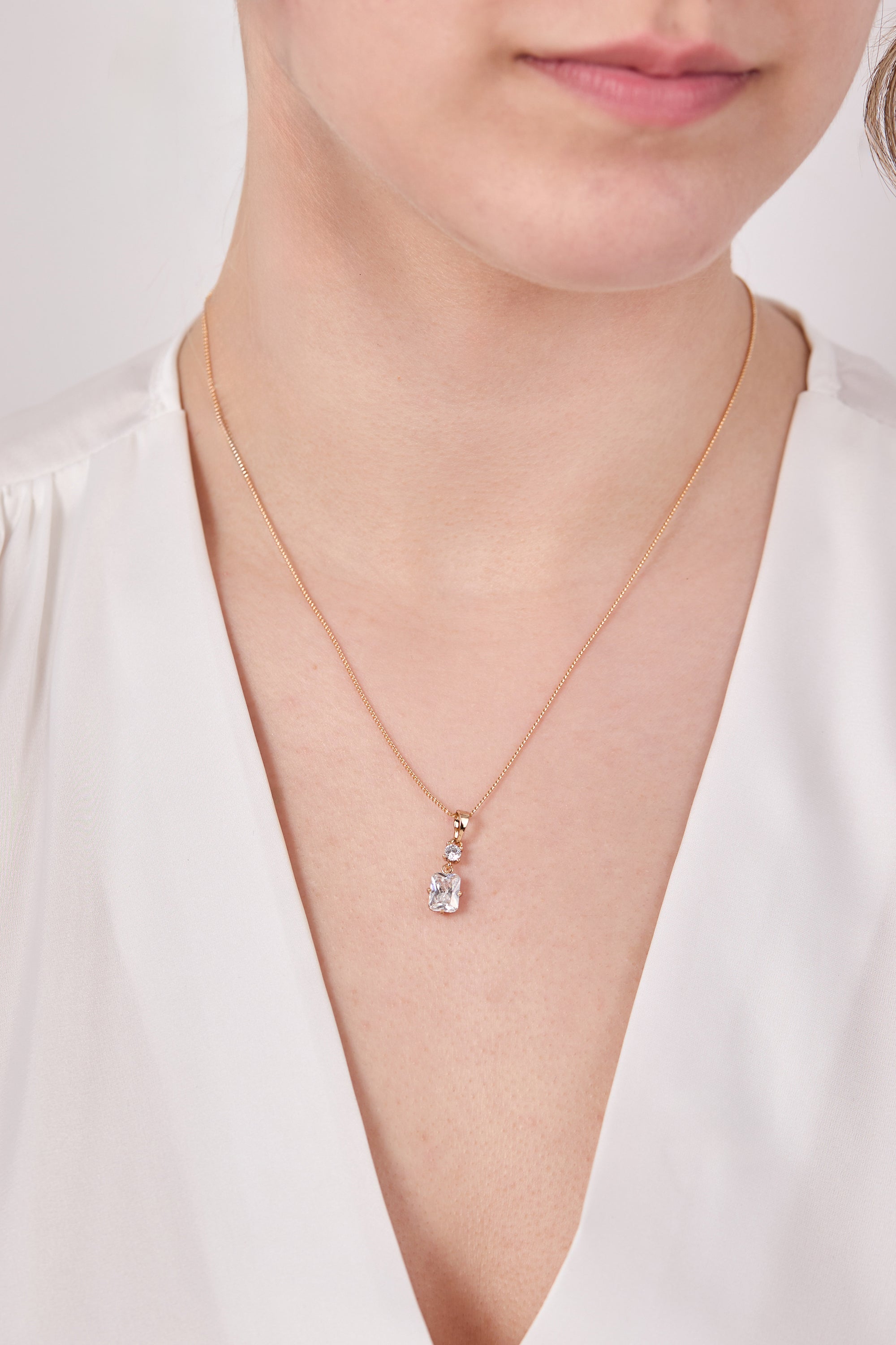 Xuping Baguette Model Stone Necklace