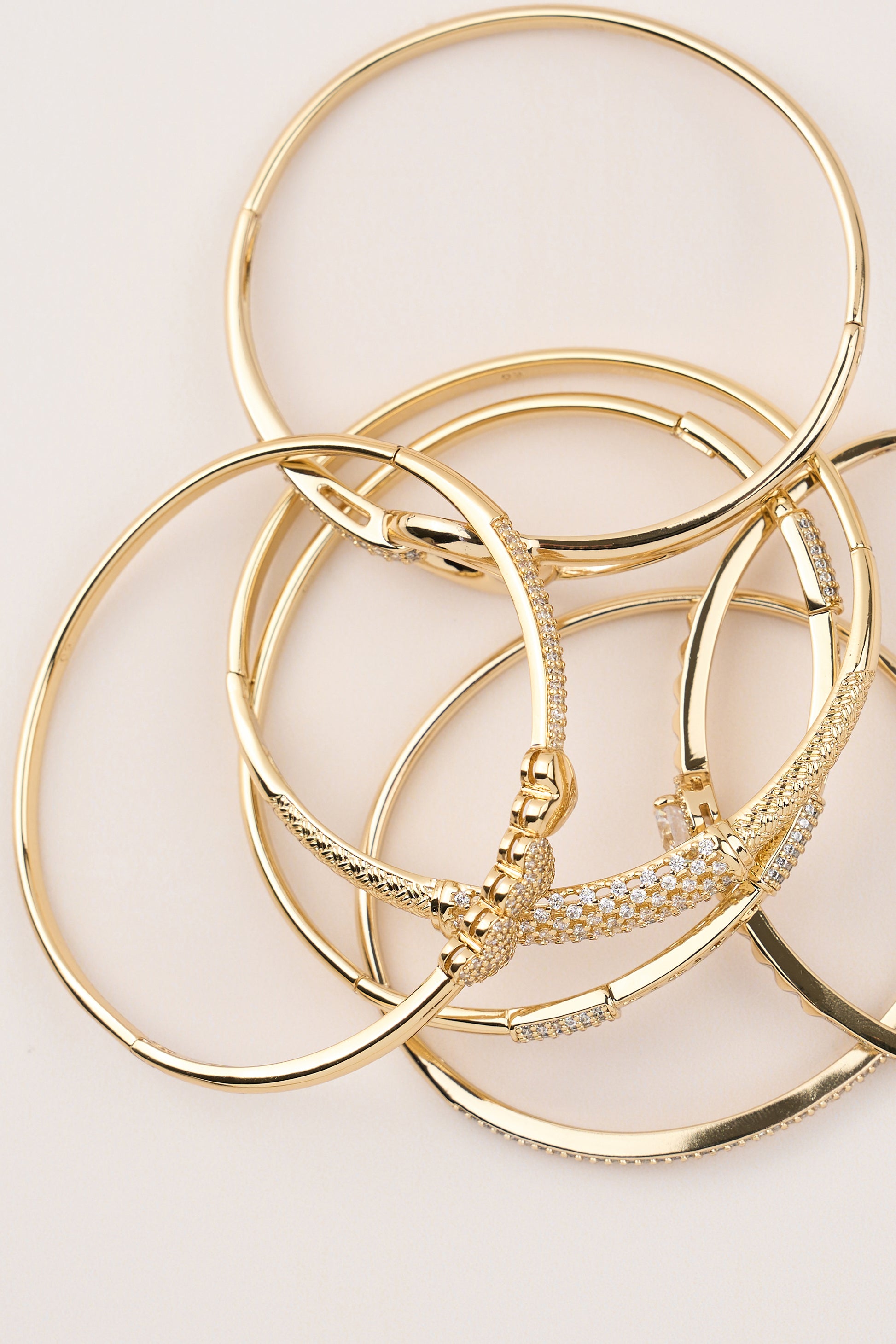 Xuping Heart Cuff Bracelet