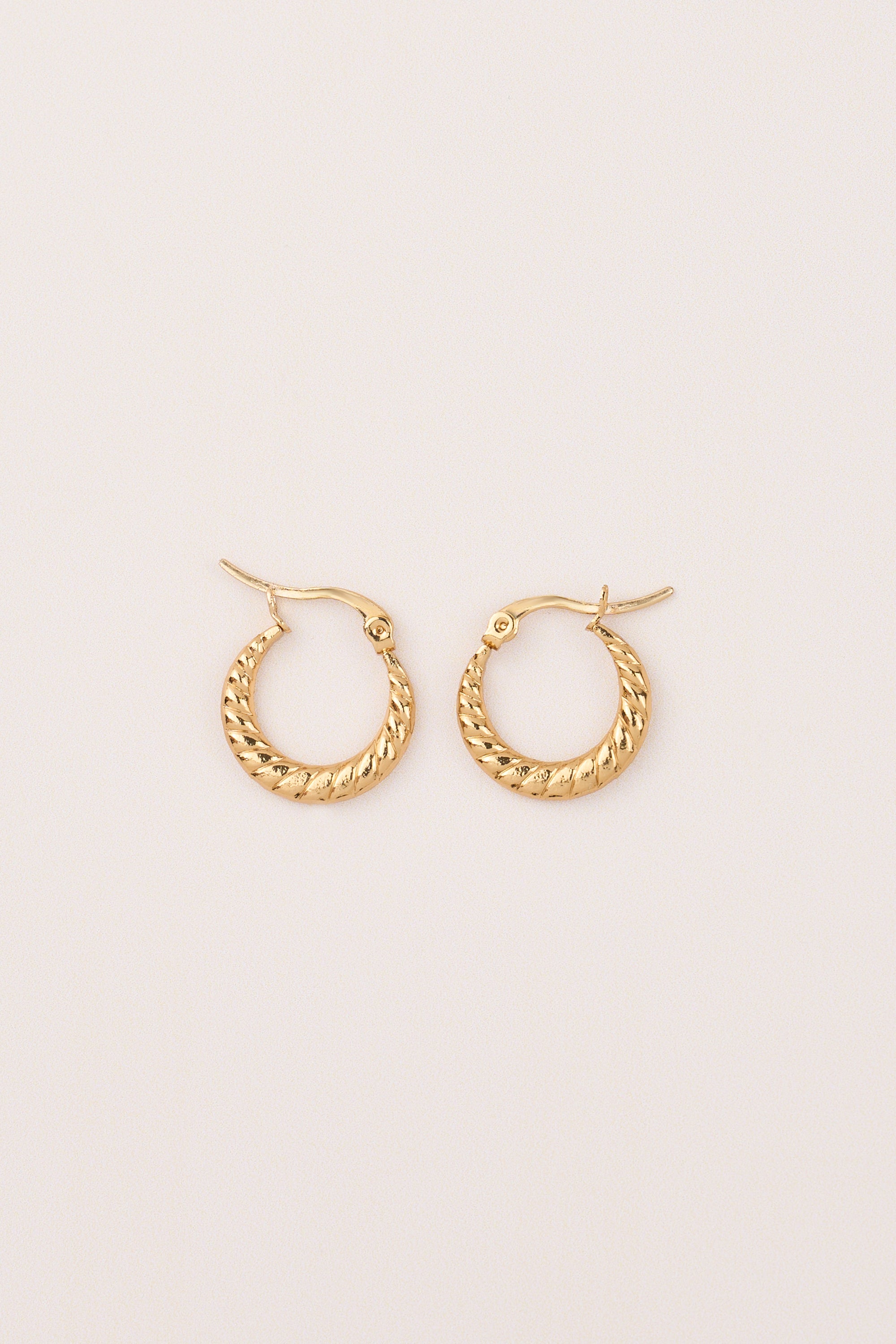 Steel Twisted Earring Gold