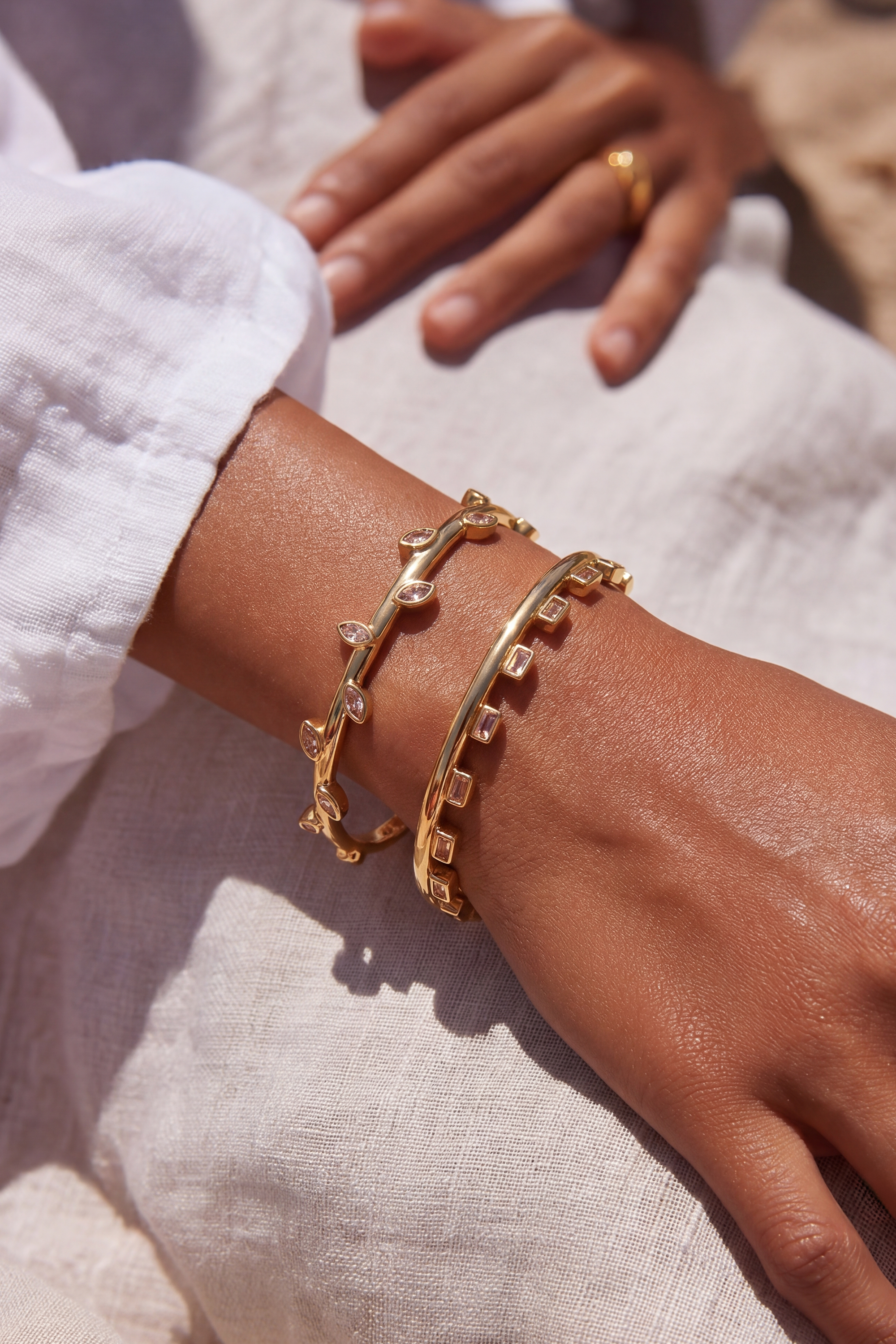 Altın Kaplama Naia Bileklik