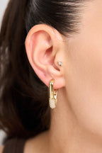 Xuping Taşlı Üçgen Küpe