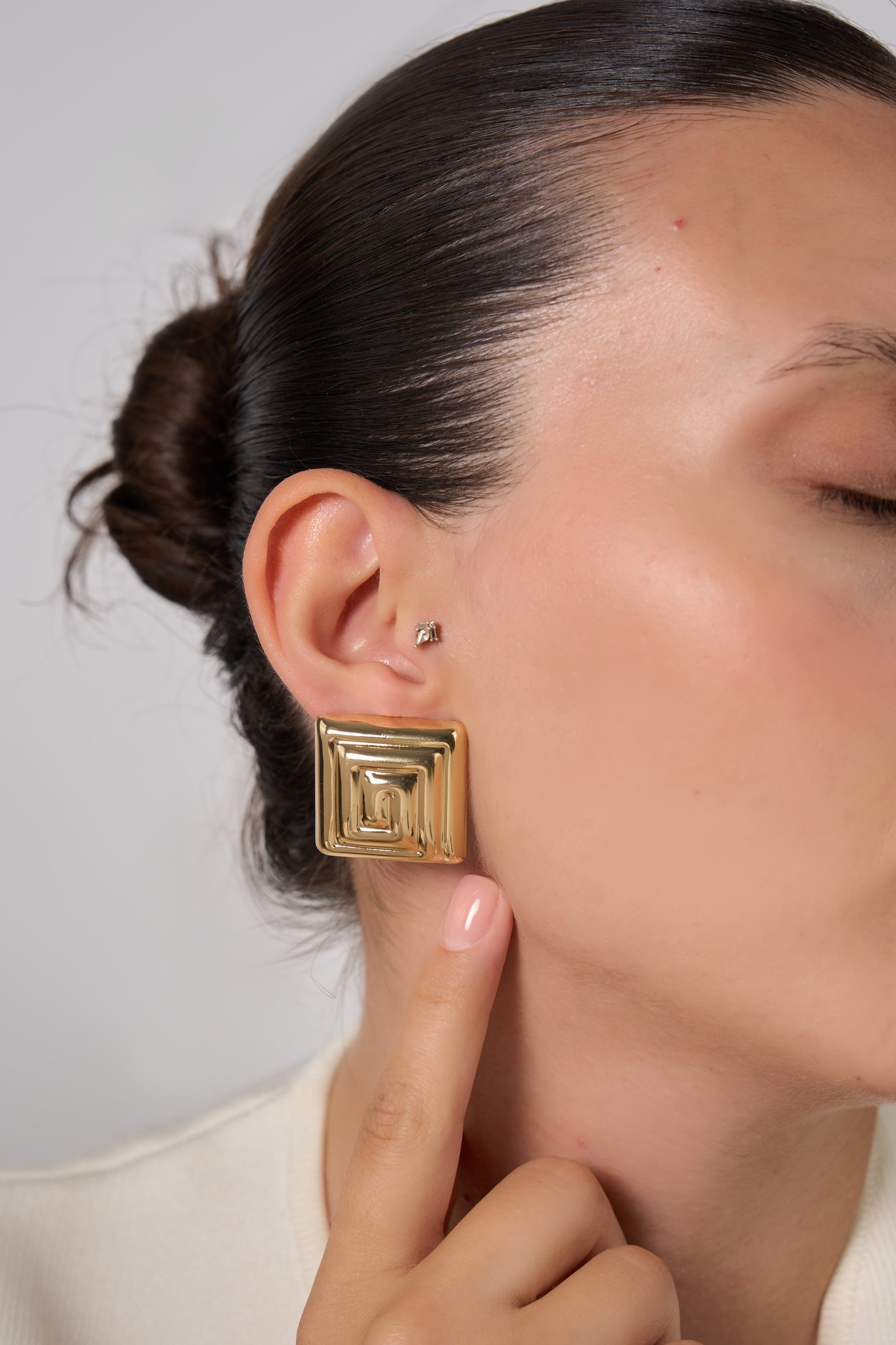 18K Altın Kaplama Maze Glow Gold Küpe